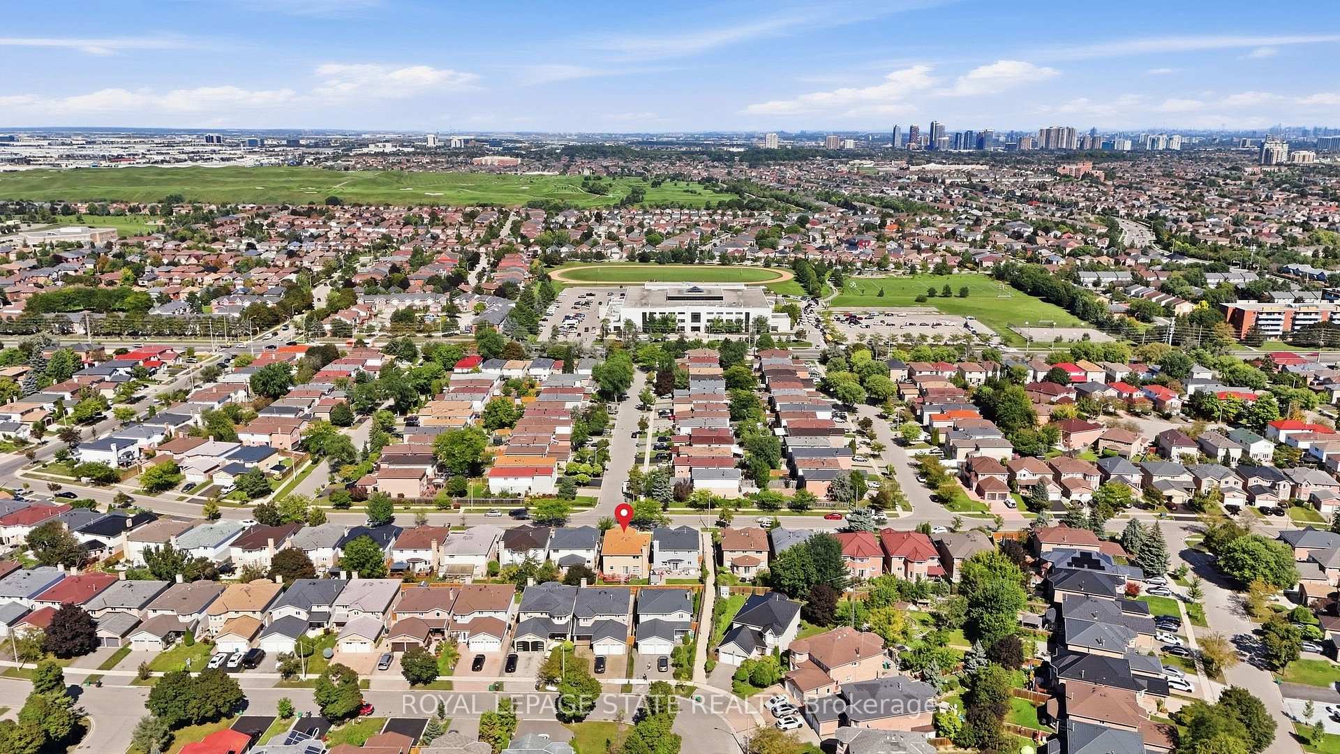 Photo 49 of 5592 Millbrook Lane, Mississauga, East Credit — HOMEH