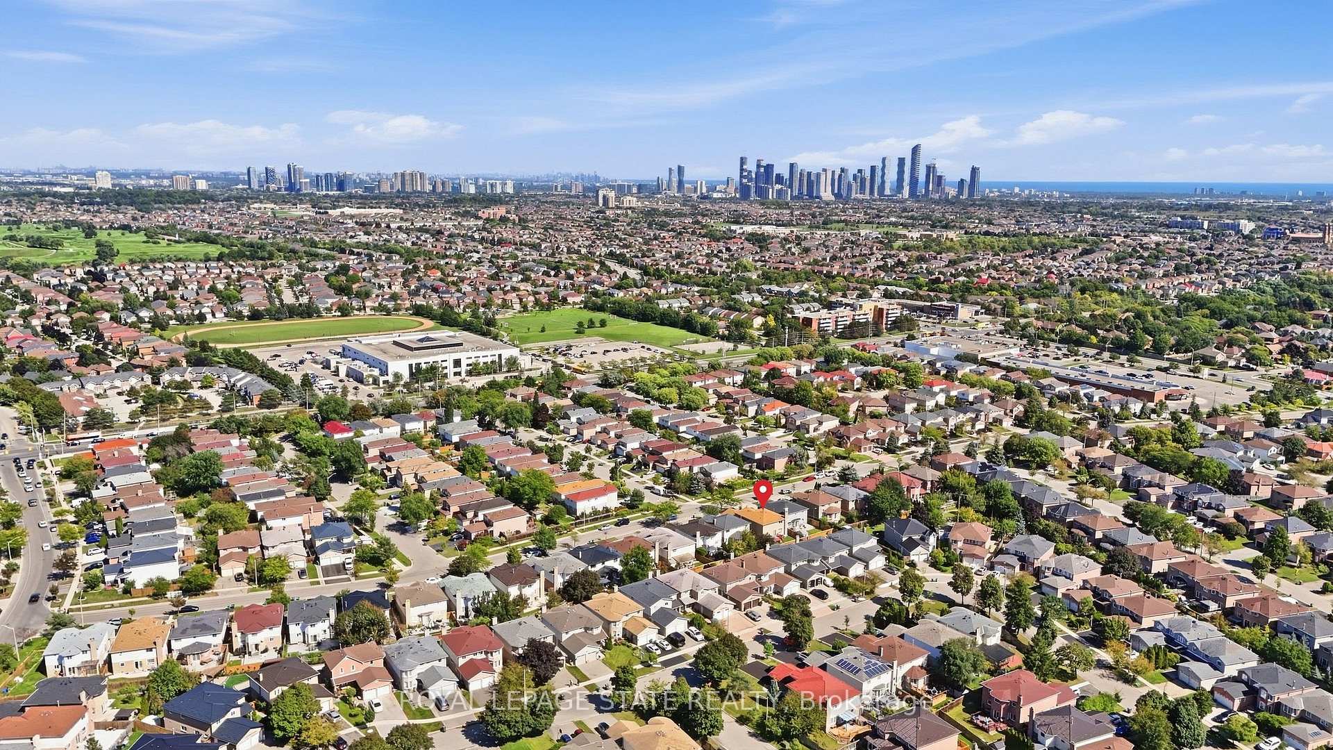 Photo 50 of 5592 Millbrook Lane, Mississauga, East Credit — HOMEH
