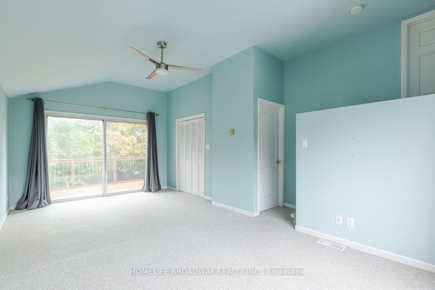 Photo 16 of 37 Millburn Drive, Etobicoke, Eringate-Centennial-West Deane — HOMEH