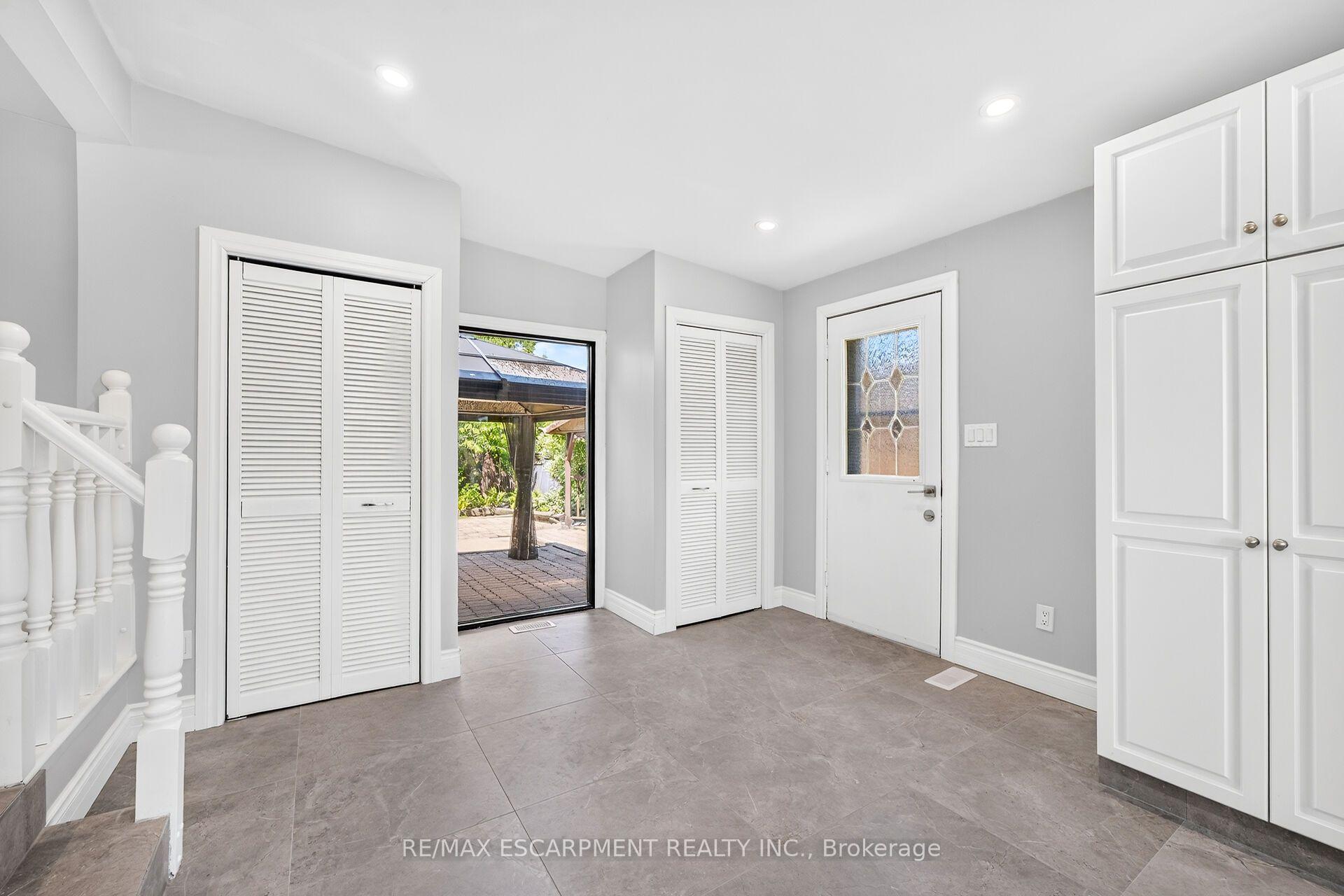 Photo 13 of 96 Fielding Crescent, Hamilton, Lawfield — HOMEH