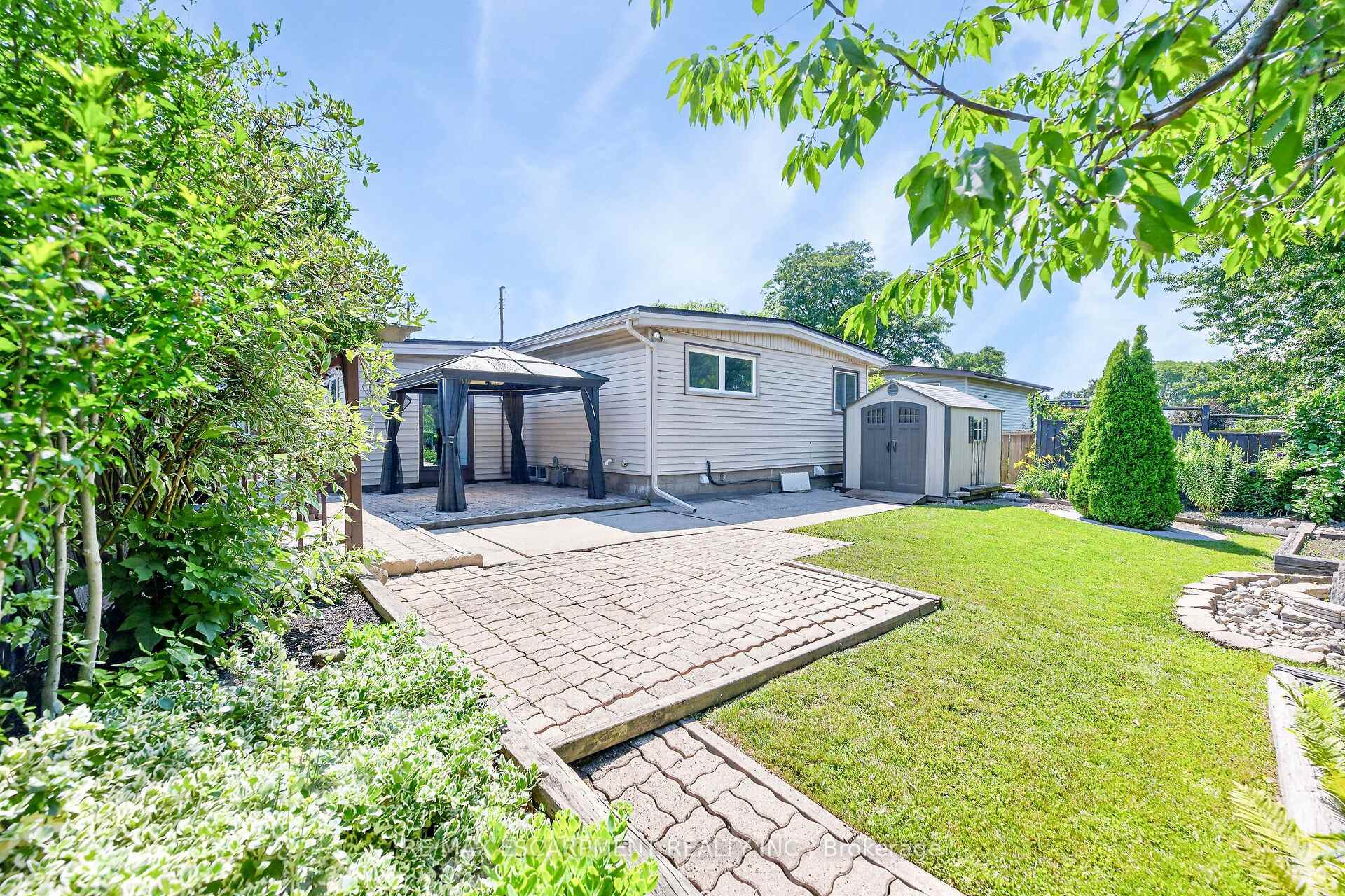 Photo 36 of 96 Fielding Crescent, Hamilton, Lawfield — HOMEH