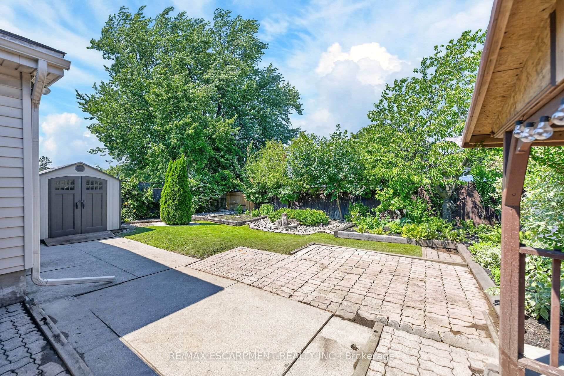 Photo 38 of 96 Fielding Crescent, Hamilton, Lawfield — HOMEH
