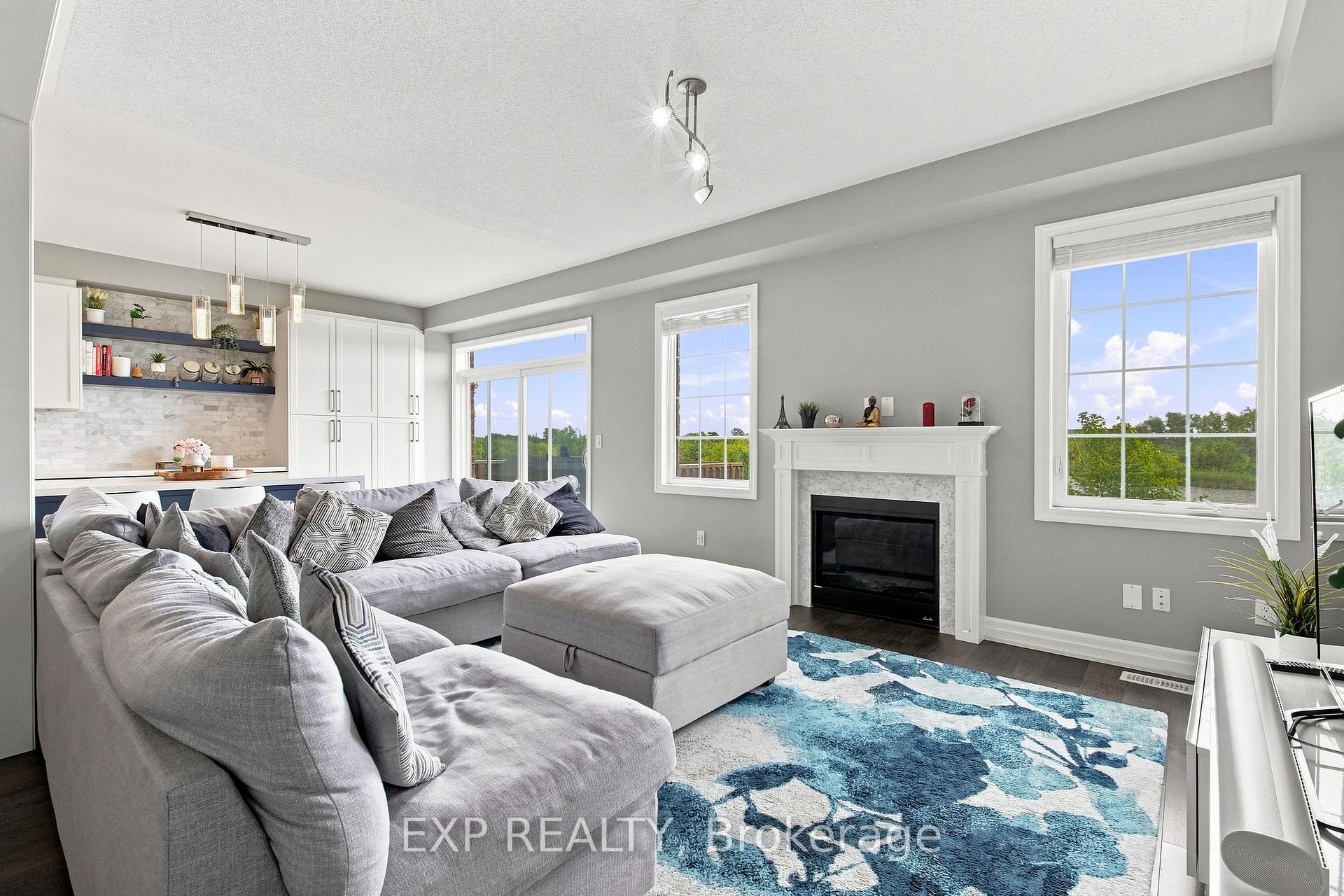 Photo 8 of 39 Purdy Place, Clarington, Bowmanville — HOMEH