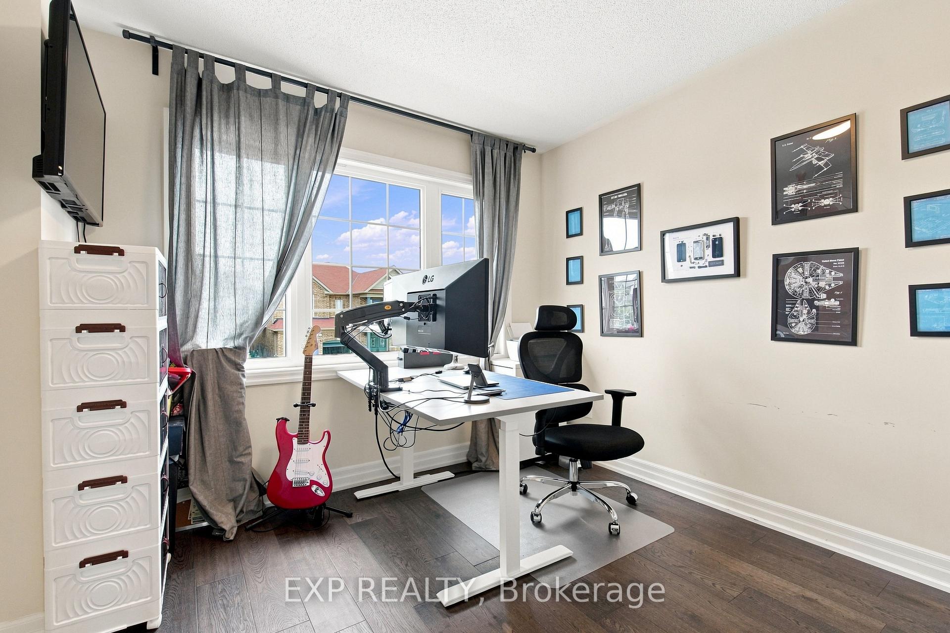 Photo 14 of 39 Purdy Place, Clarington, Bowmanville — HOMEH