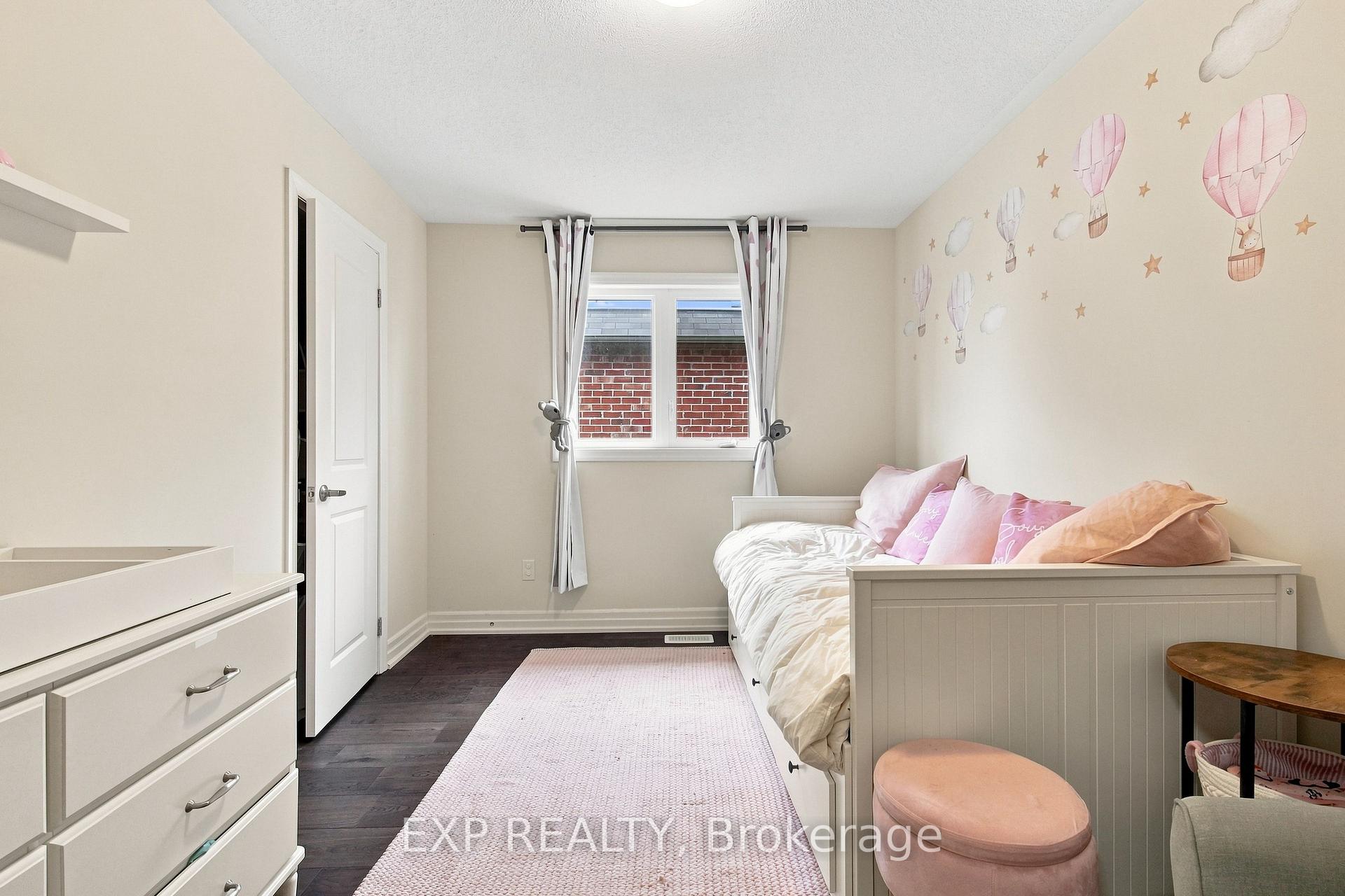 Photo 20 of 39 Purdy Place, Clarington, Bowmanville — HOMEH