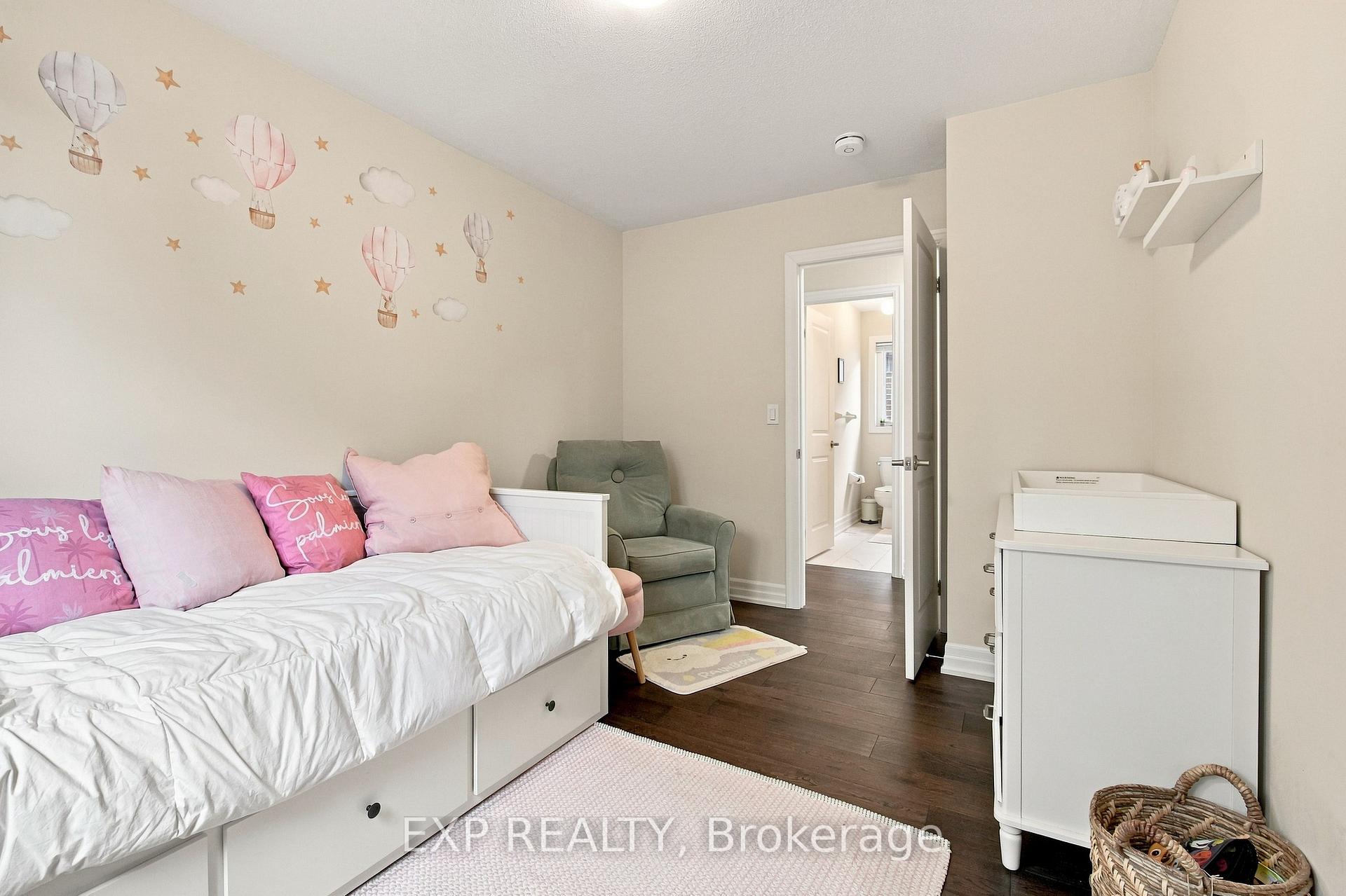 Photo 21 of 39 Purdy Place, Clarington, Bowmanville — HOMEH