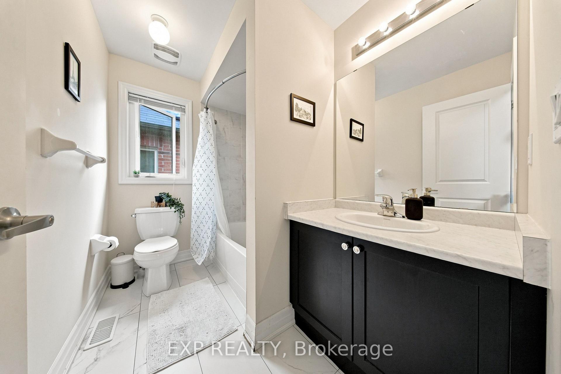 Photo 22 of 39 Purdy Place, Clarington, Bowmanville — HOMEH
