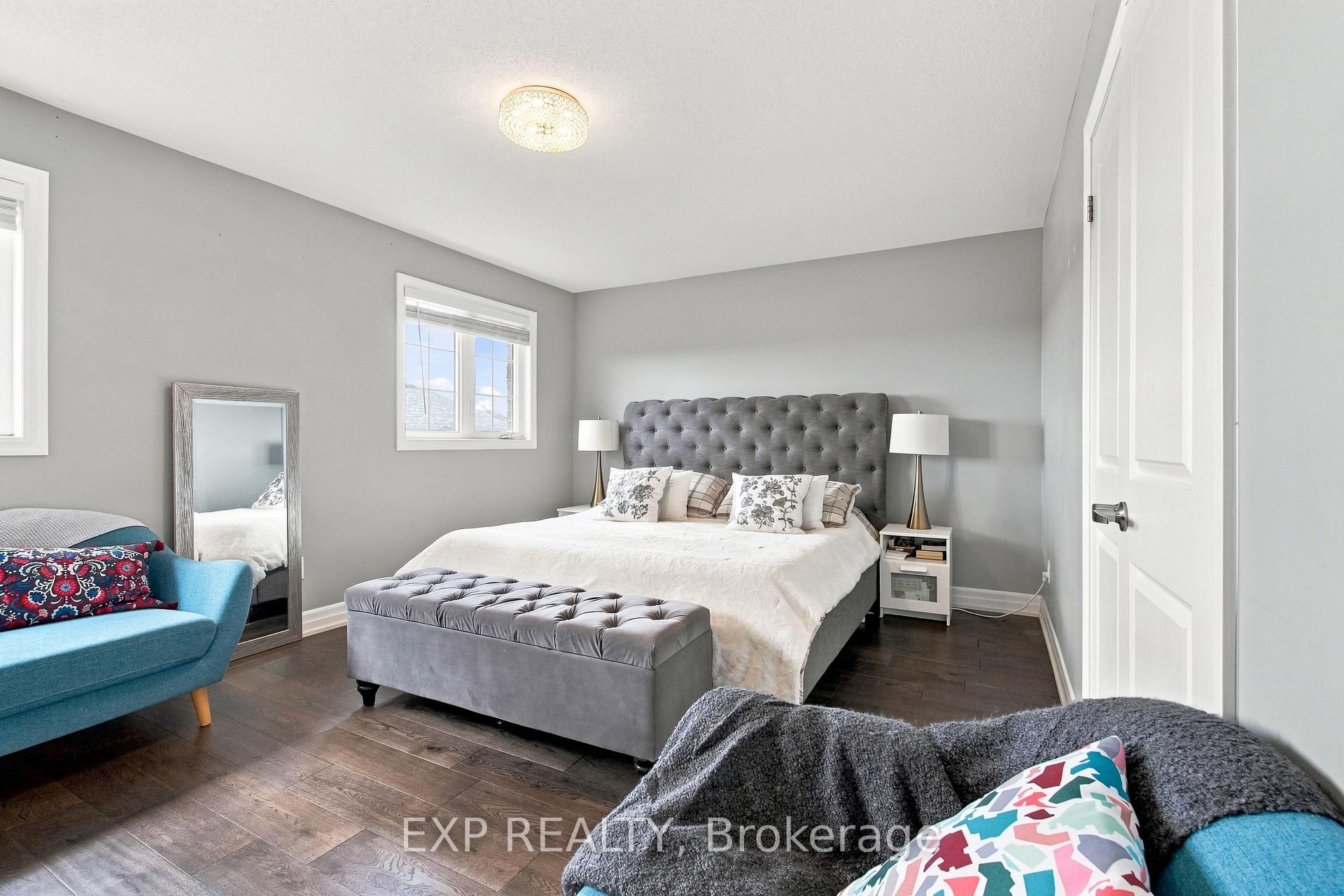 Photo 24 of 39 Purdy Place, Clarington, Bowmanville — HOMEH