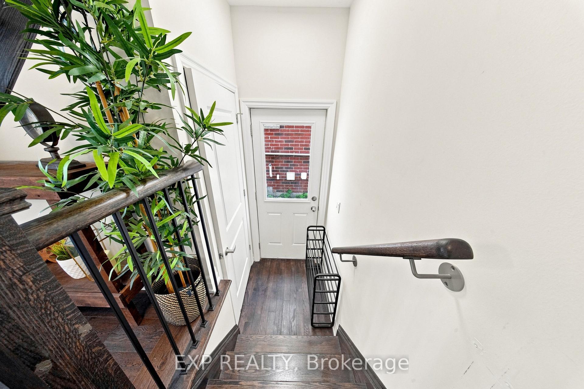 Photo 28 of 39 Purdy Place, Clarington, Bowmanville — HOMEH