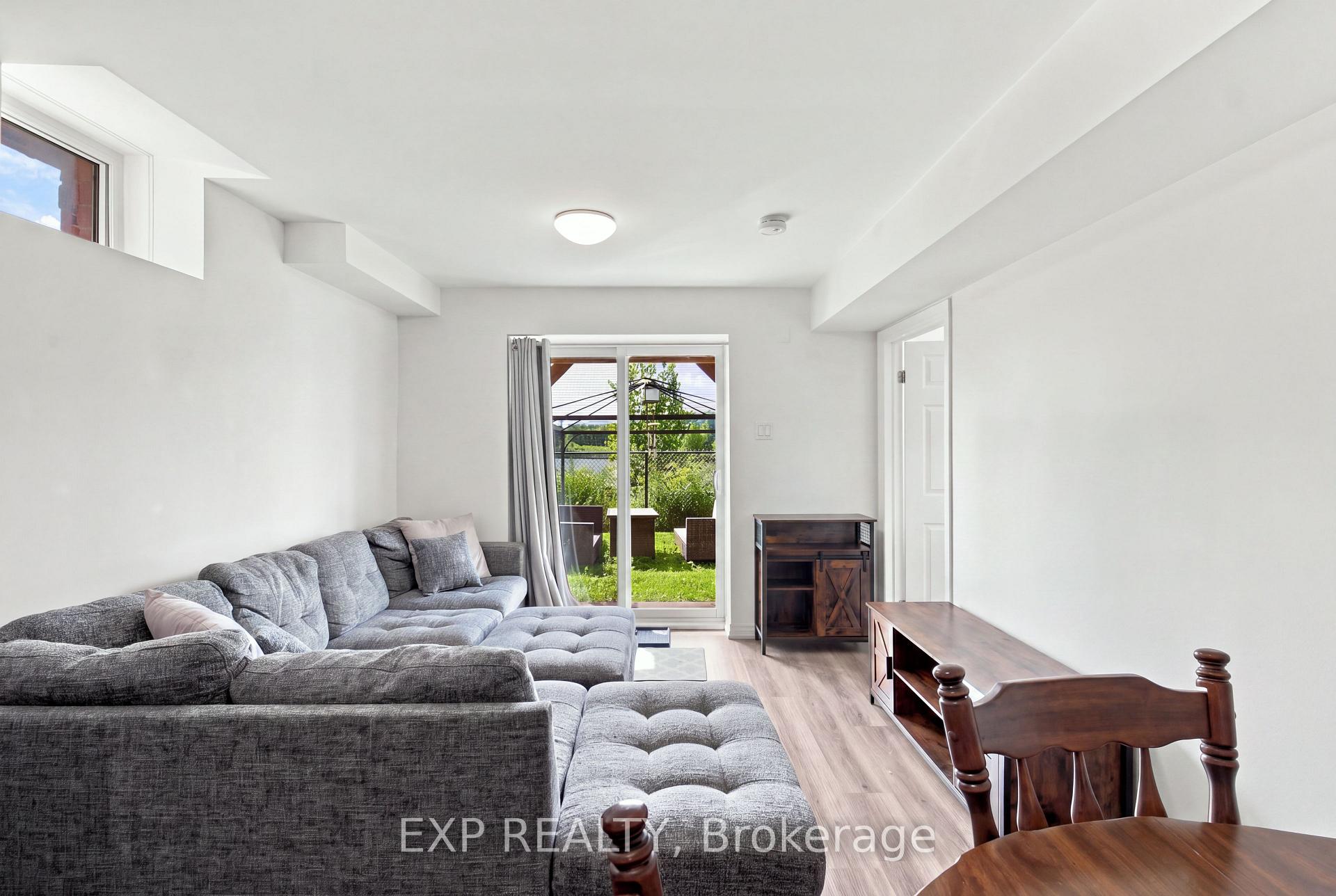 Photo 30 of 39 Purdy Place, Clarington, Bowmanville — HOMEH