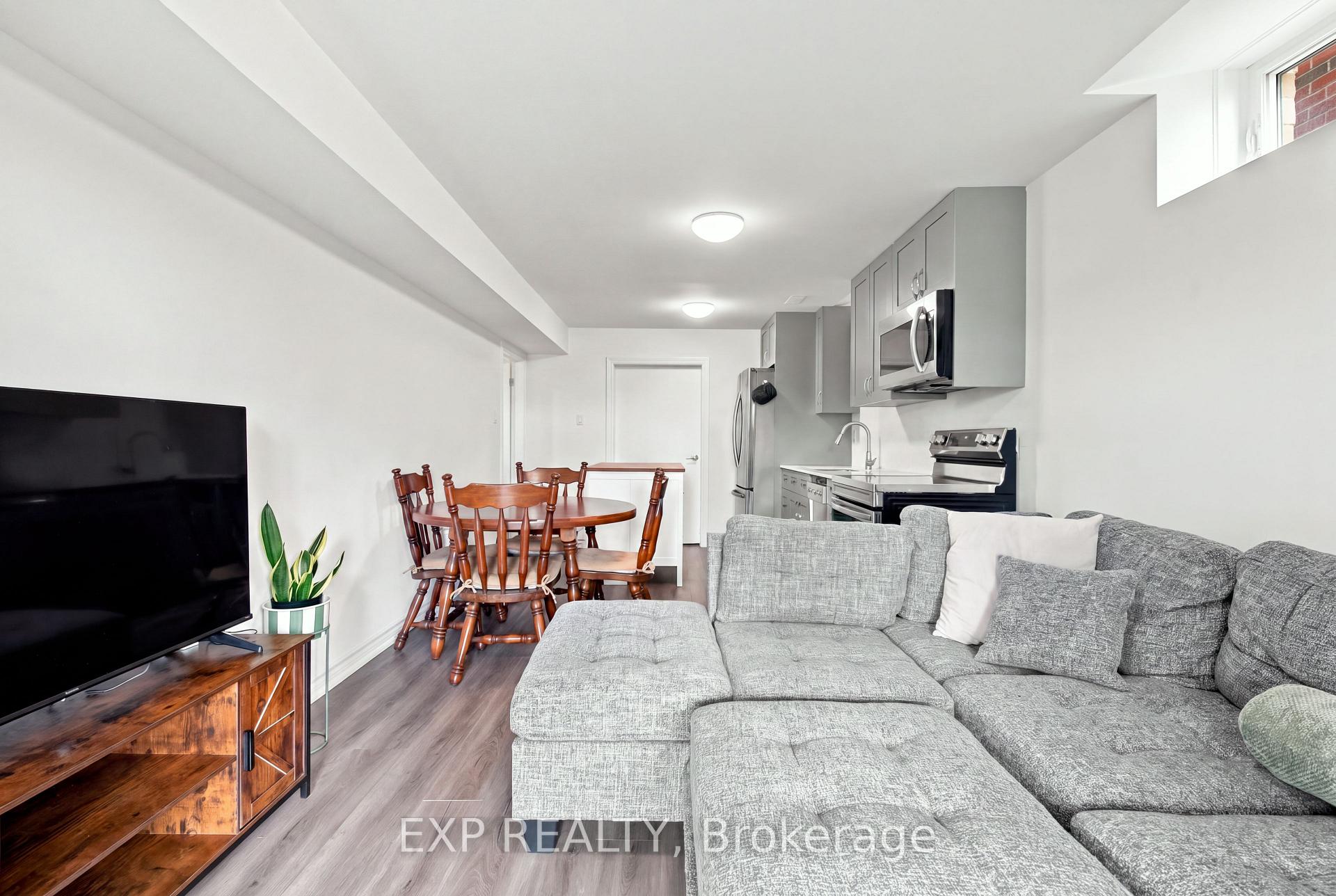 Photo 31 of 39 Purdy Place, Clarington, Bowmanville — HOMEH