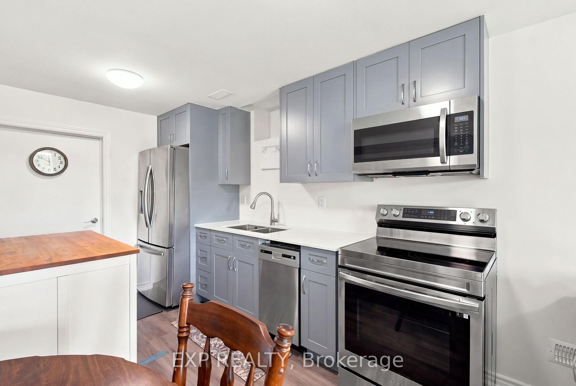 Photo 34 of 39 Purdy Place, Clarington, Bowmanville — HOMEH