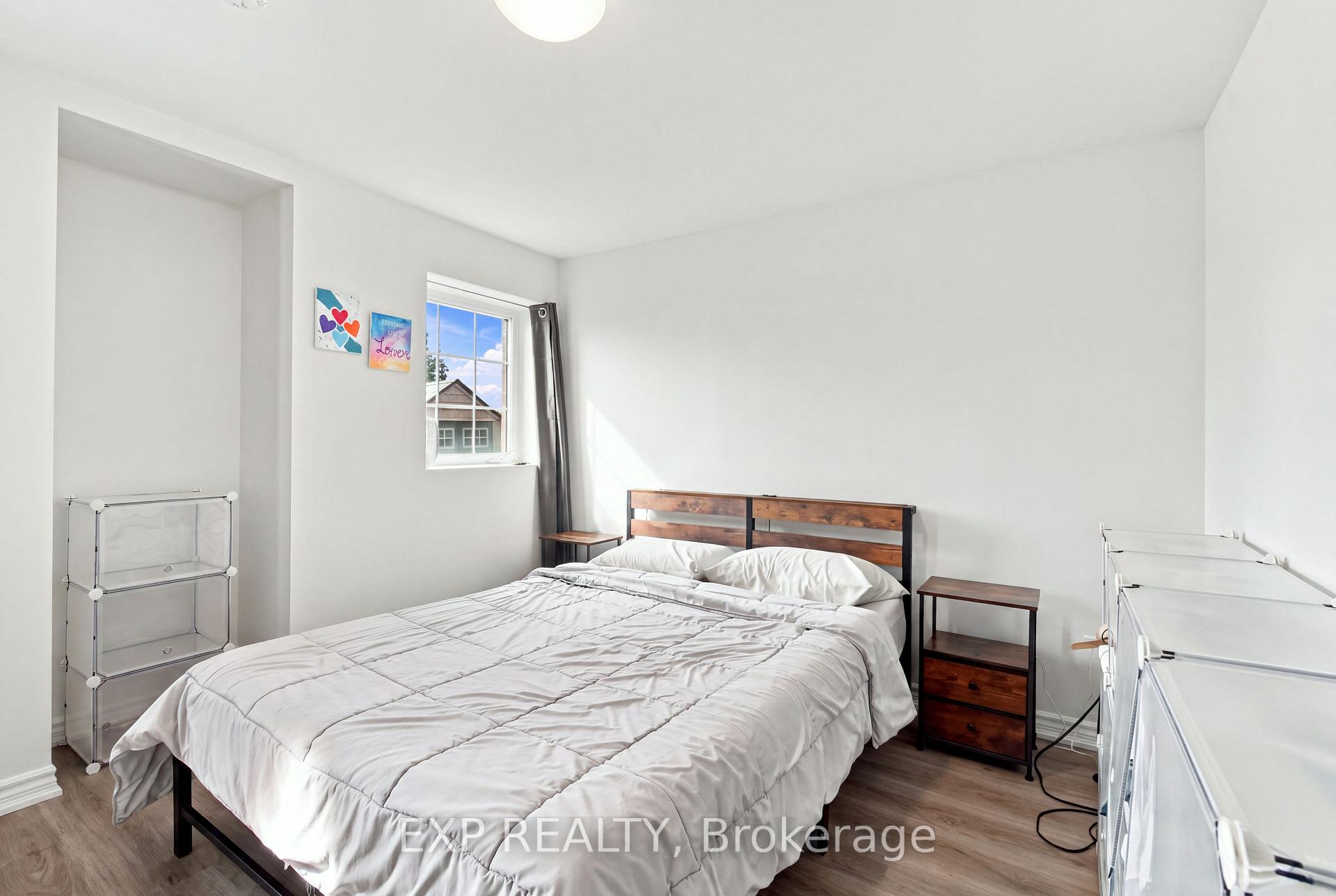 Photo 39 of 39 Purdy Place, Clarington, Bowmanville — HOMEH
