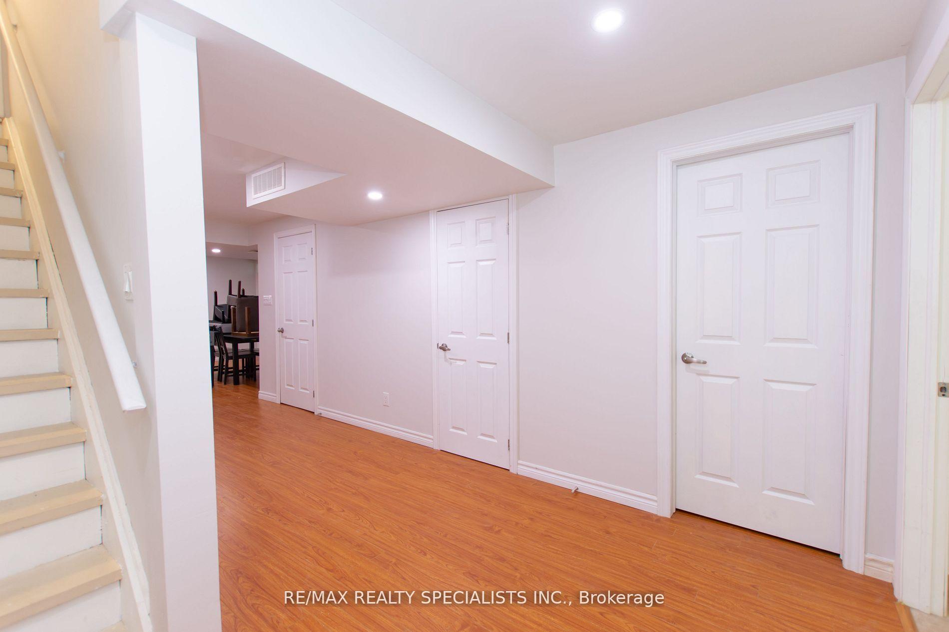 Photo 26 of 929 Philbrook Drive, Milton, Coates — HOMEH