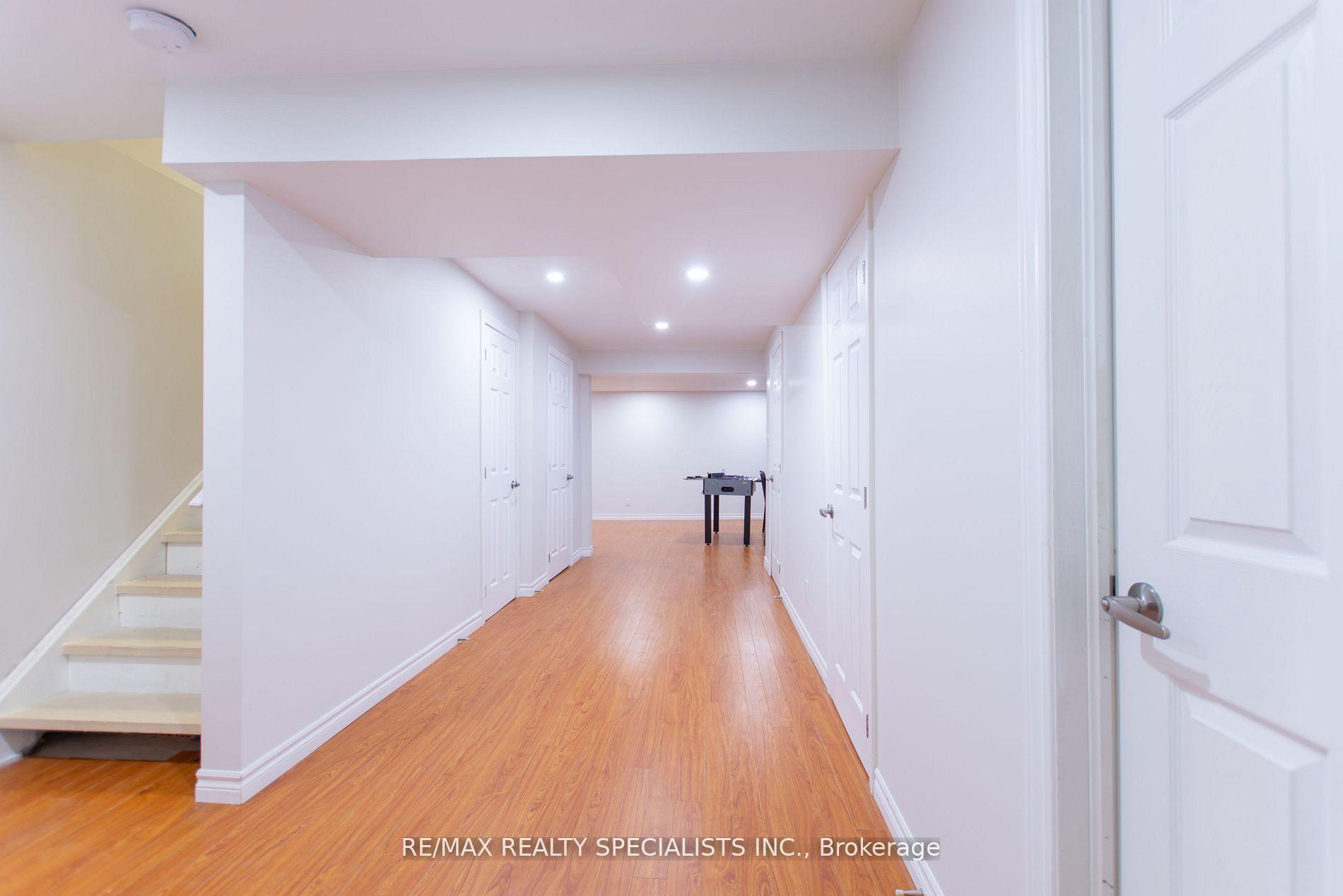 Photo 29 of 929 Philbrook Drive, Milton, Coates — HOMEH