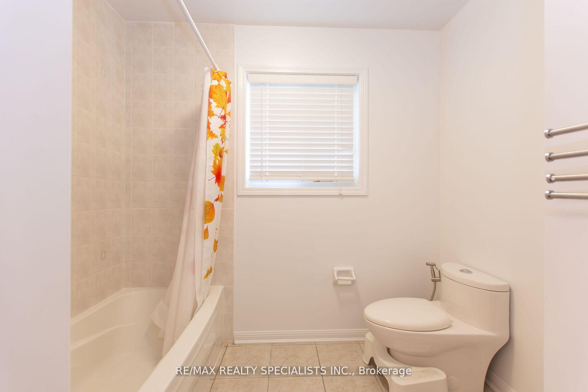 Photo 44 of 929 Philbrook Drive, Milton, Coates — HOMEH