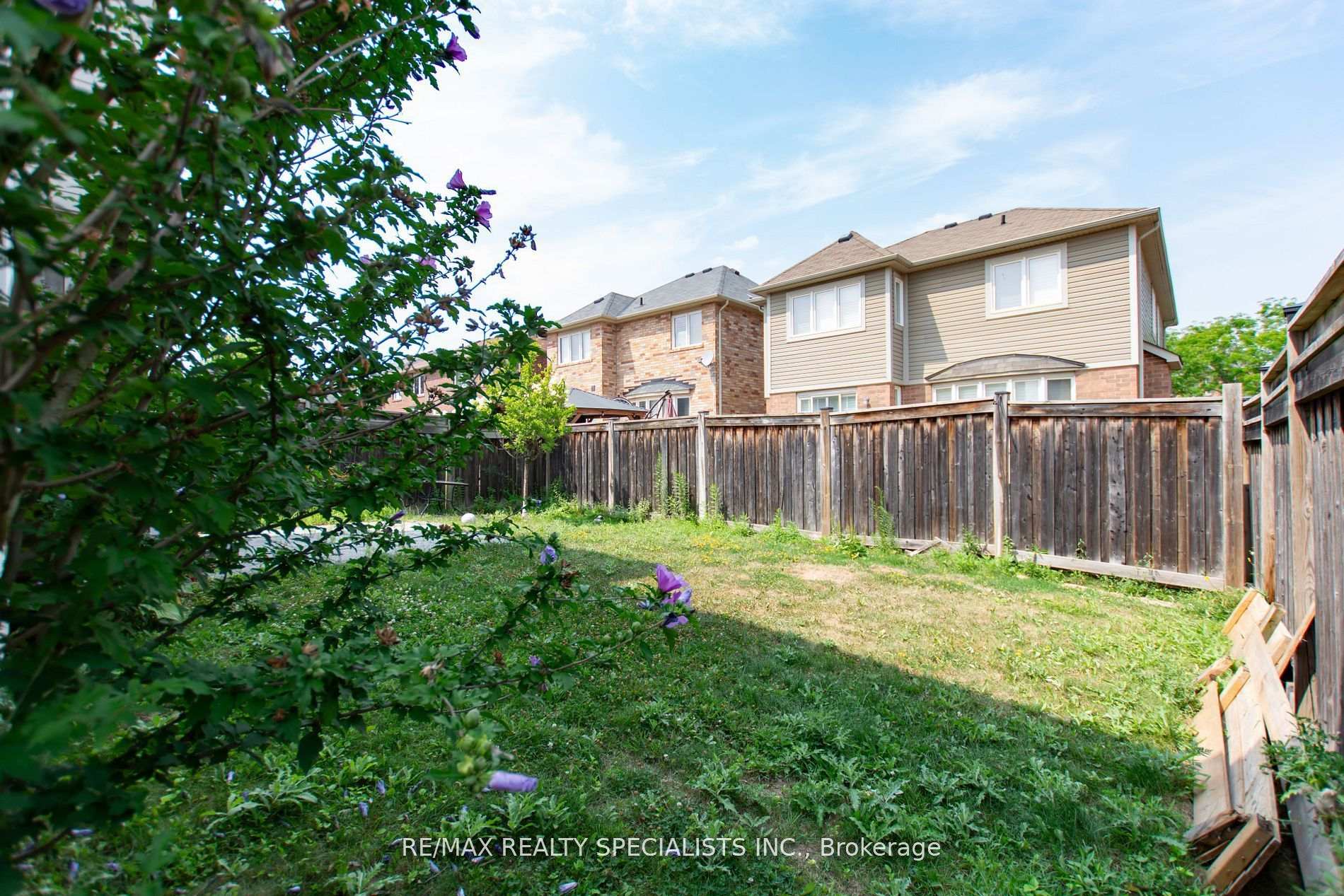 Photo 48 of 929 Philbrook Drive, Milton, Coates — HOMEH
