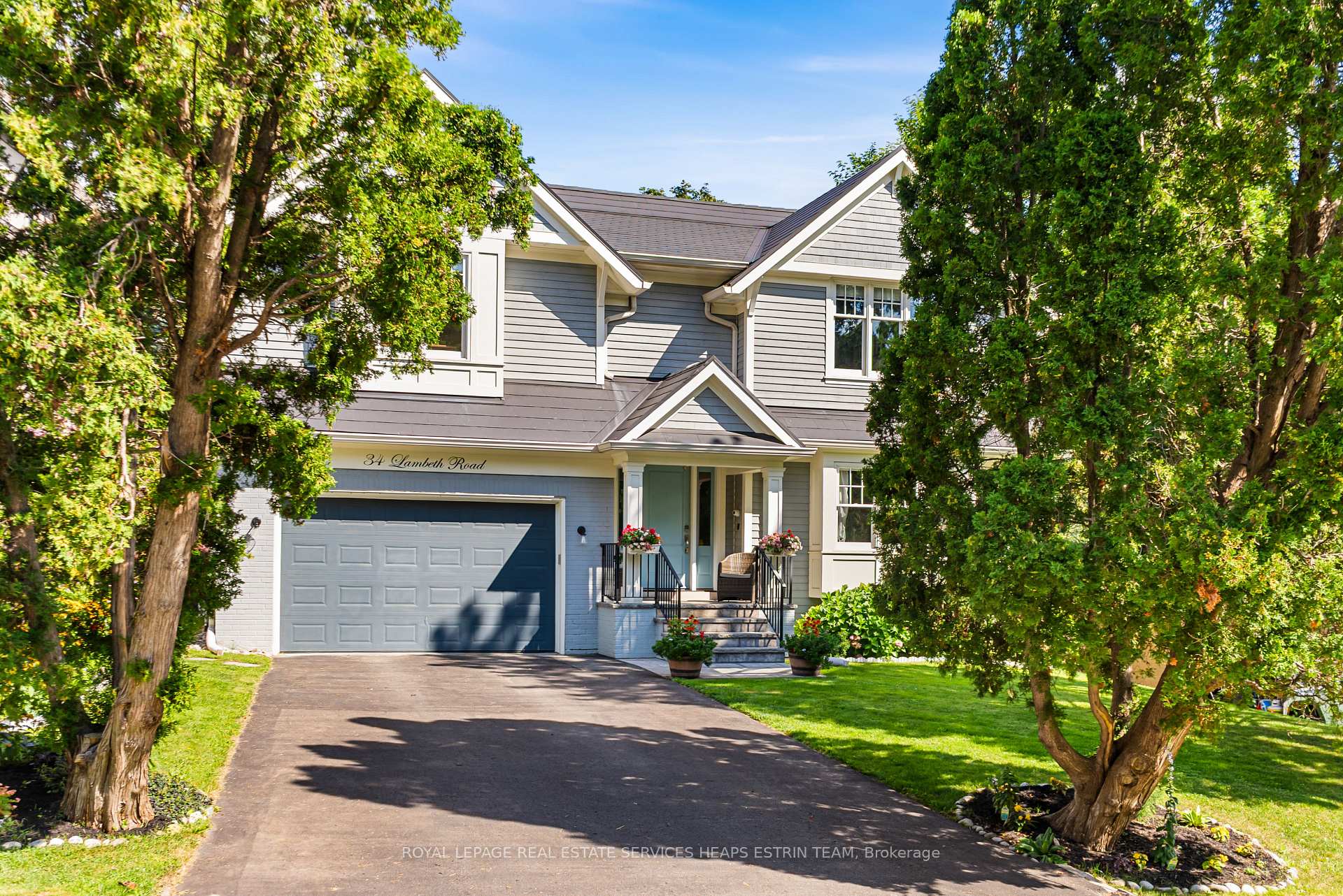 Photo 2 of 34 Lambeth Road, Etobicoke, Edenbridge-Humber Valley — HOMEH