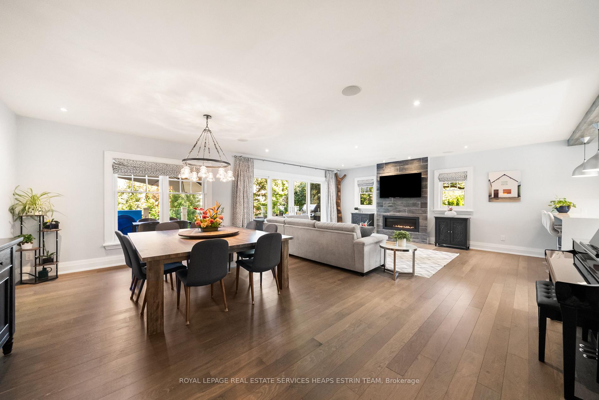 Photo 7 of 34 Lambeth Road, Etobicoke, Edenbridge-Humber Valley — HOMEH