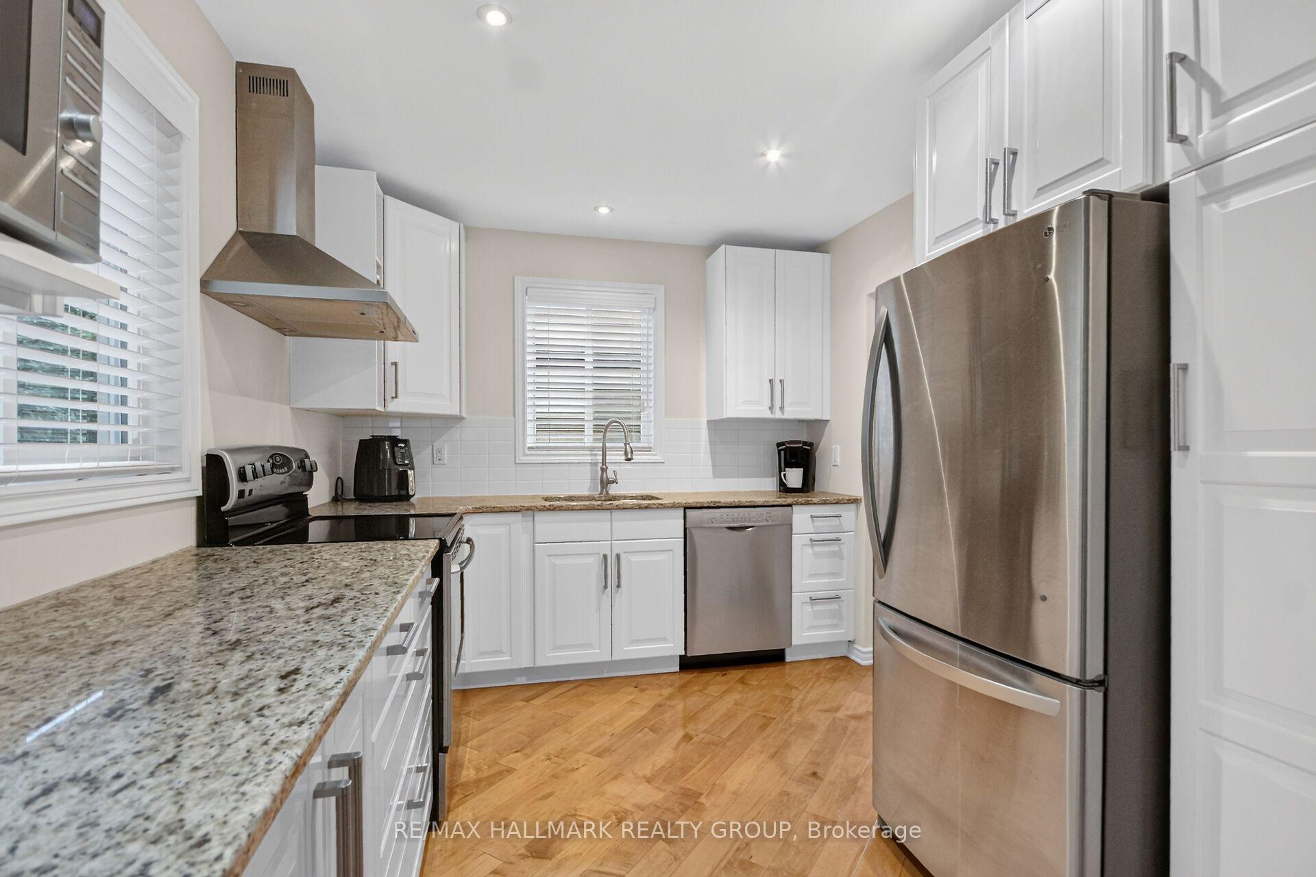 Photo 11 of 12 Ready Way, Ottawa, Barrhaven - Pheasant Run — HOMEH