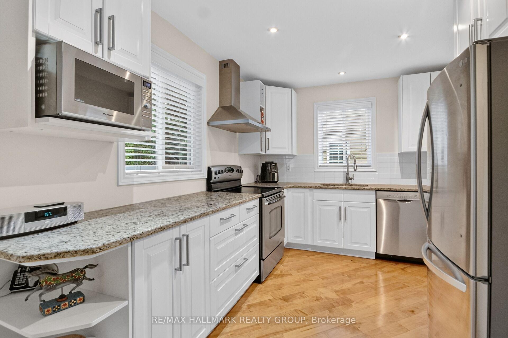 Photo 12 of 12 Ready Way, Ottawa, Barrhaven - Pheasant Run — HOMEH