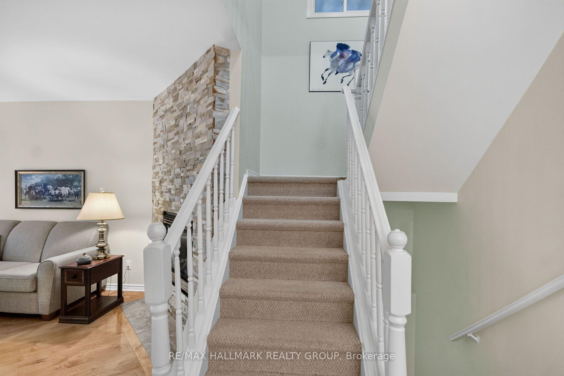 Photo 19 of 12 Ready Way, Ottawa, Barrhaven - Pheasant Run — HOMEH