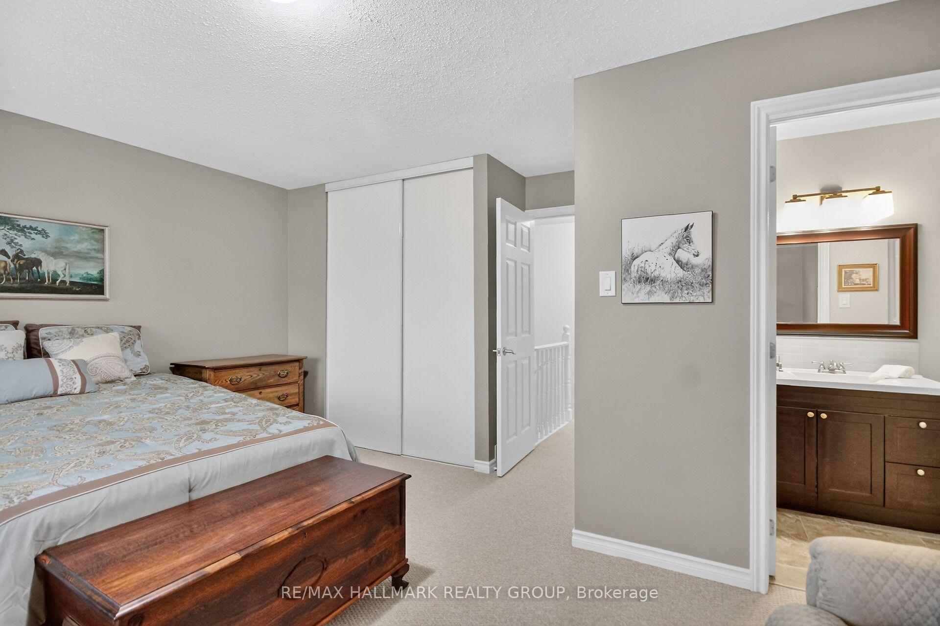 Photo 24 of 12 Ready Way, Ottawa, Barrhaven - Pheasant Run — HOMEH