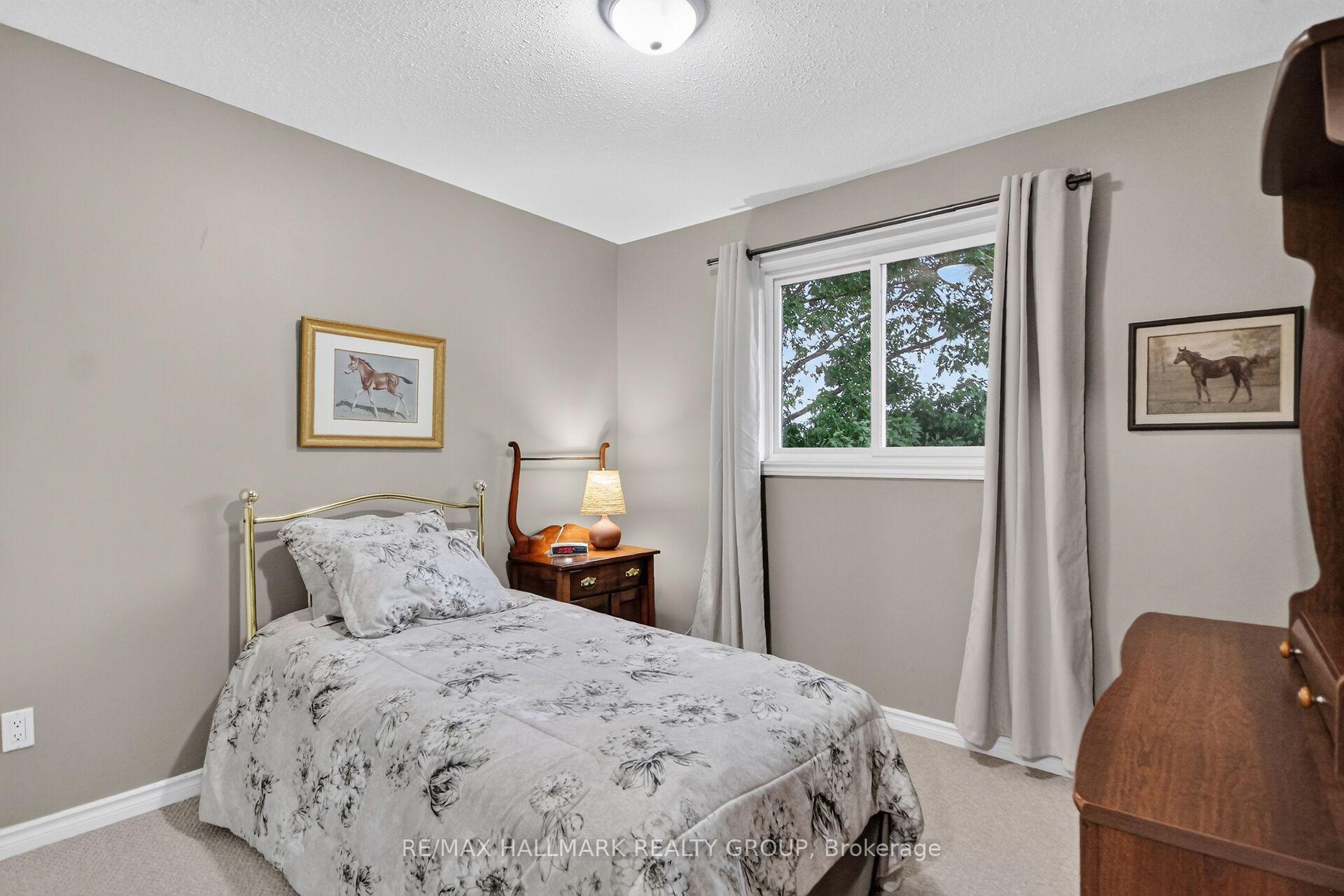 Photo 27 of 12 Ready Way, Ottawa, Barrhaven - Pheasant Run — HOMEH