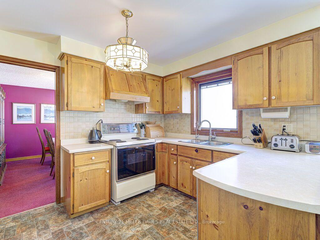 Photo 13 of 11331 Amos Drive, Milton, Brookville/Haltonville — HOMEH