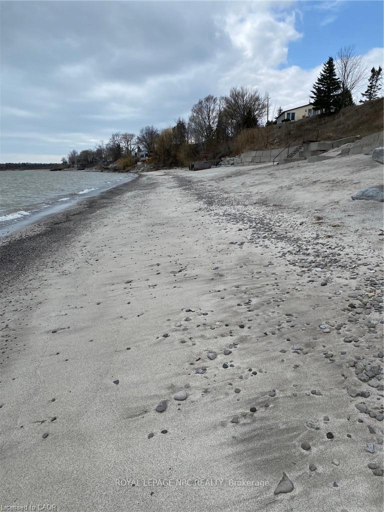 Photo 10 of 20 Warnick Road, Haldimand, Dunnville — HOMEH
