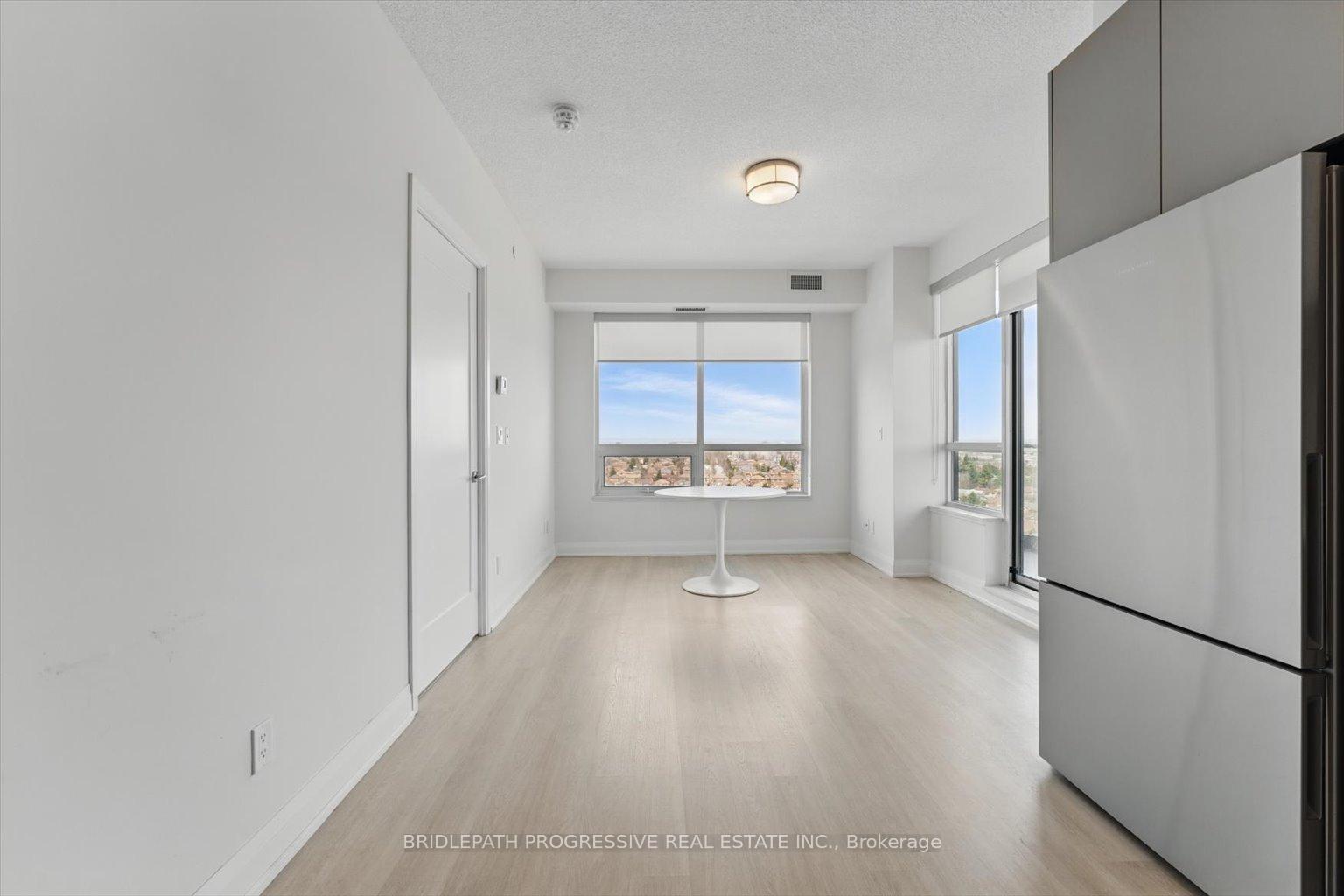 Photo 11 of Unit 1502, 398 Highway 7 E, Richmond Hill, Doncrest — HOMEH