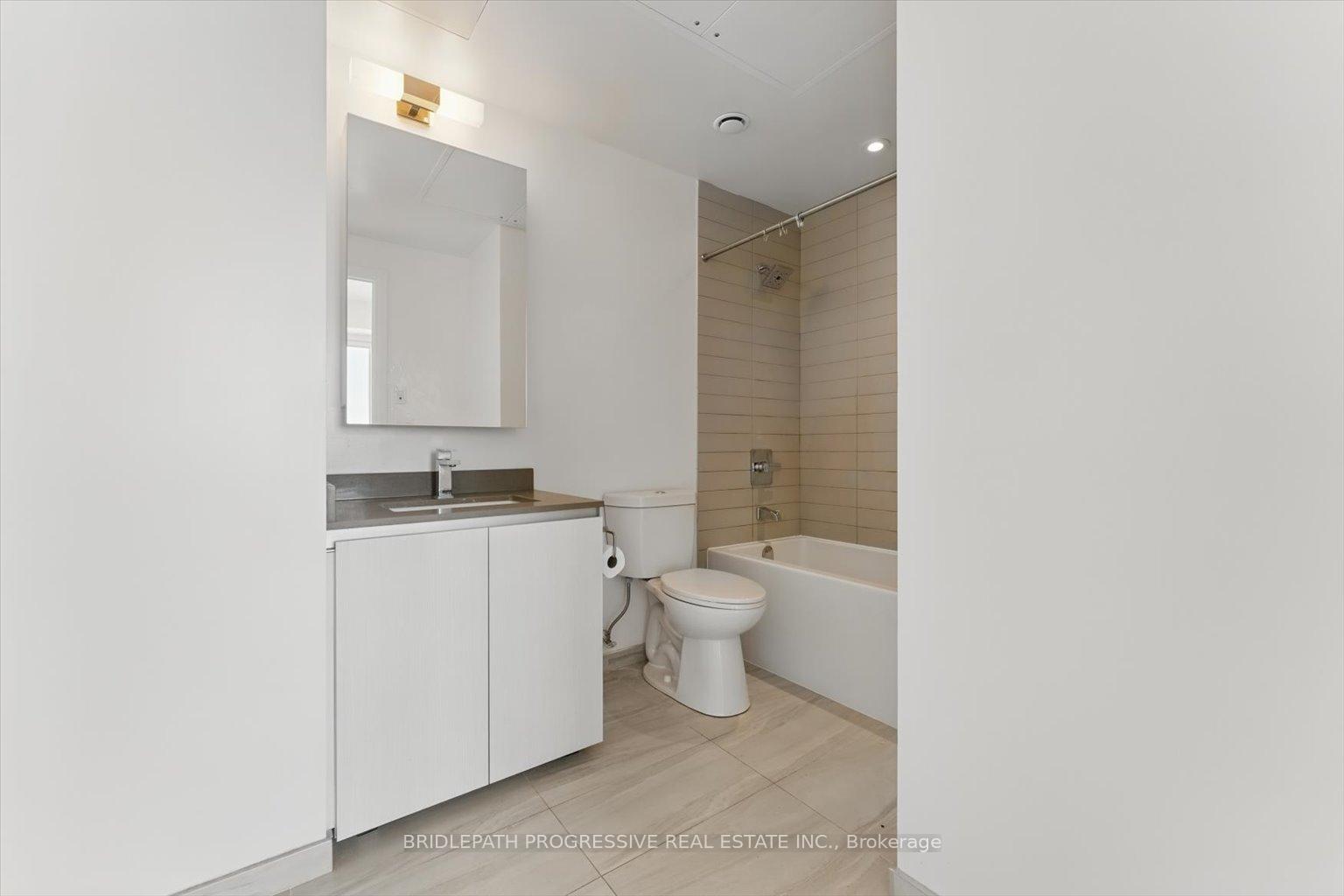 Photo 18 of Unit 1502, 398 Highway 7 E, Richmond Hill, Doncrest — HOMEH