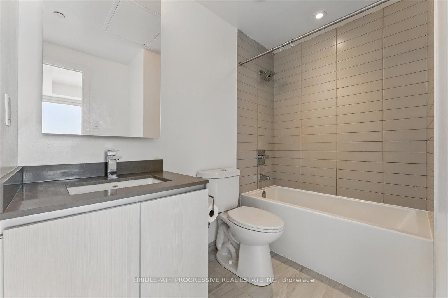 Photo 17 of Unit 1502, 398 Highway 7 E, Richmond Hill, Doncrest — HOMEH