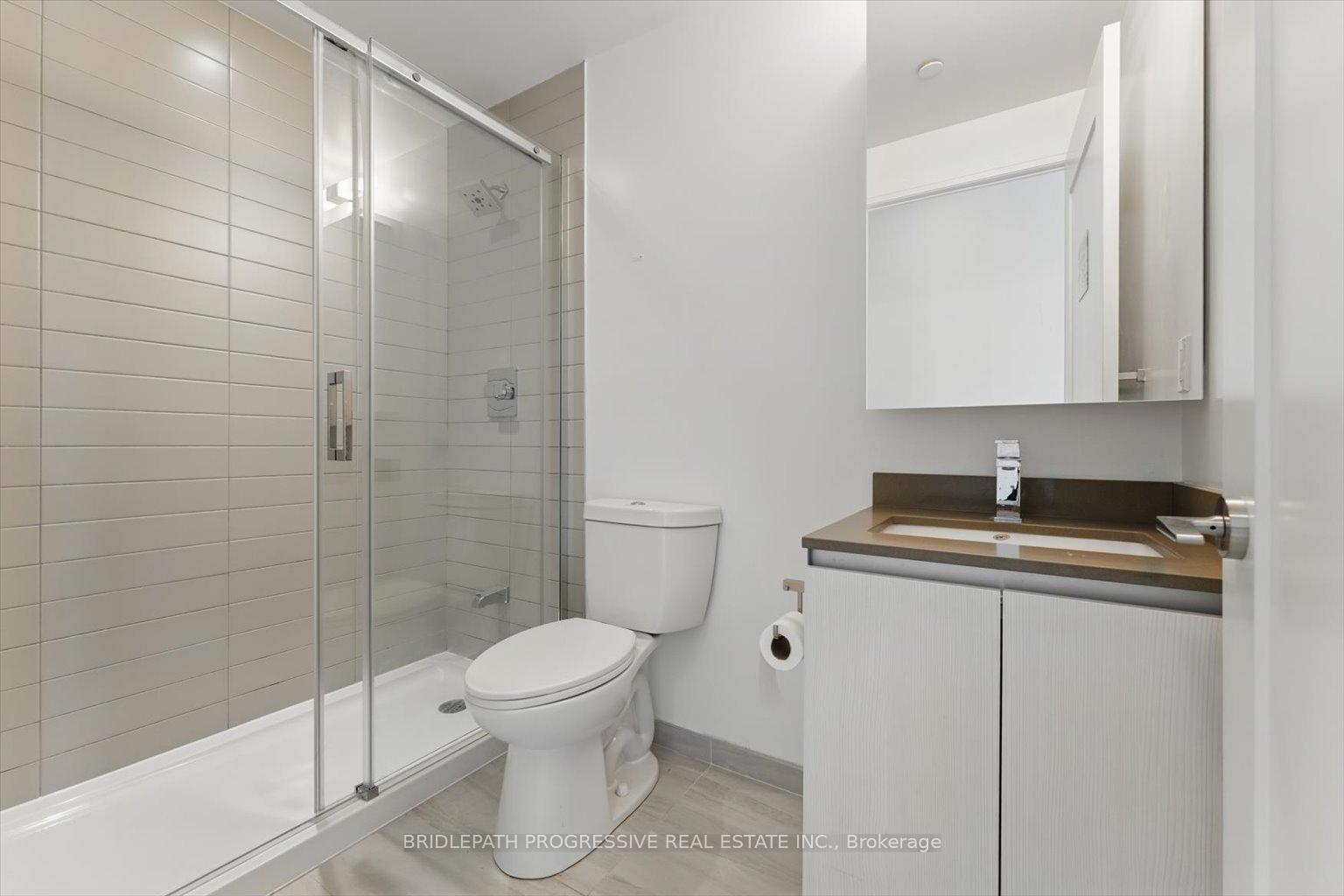 Photo 25 of Unit 1502, 398 Highway 7 E, Richmond Hill, Doncrest — HOMEH