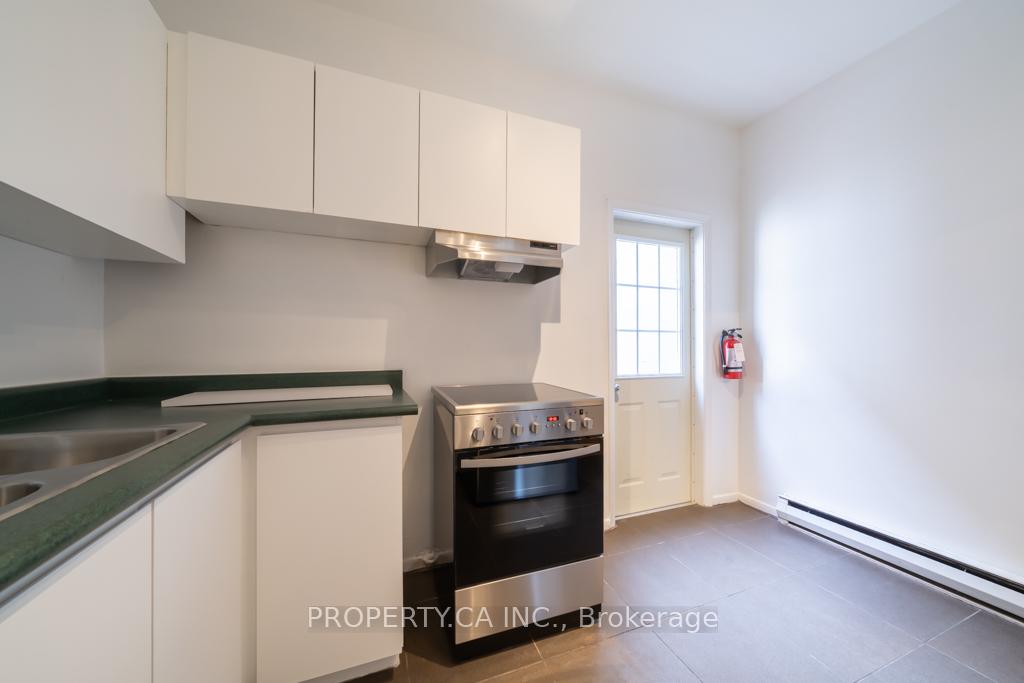 Photo 5 of Unit 2-3, 281 Augusta Avenue, Toronto, Kensington-Chinatown — HOMEH