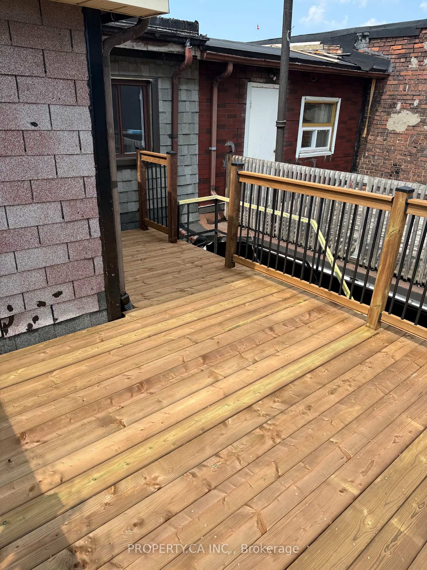 Photo 12 of Unit 2-3, 281 Augusta Avenue, Toronto, Kensington-Chinatown — HOMEH