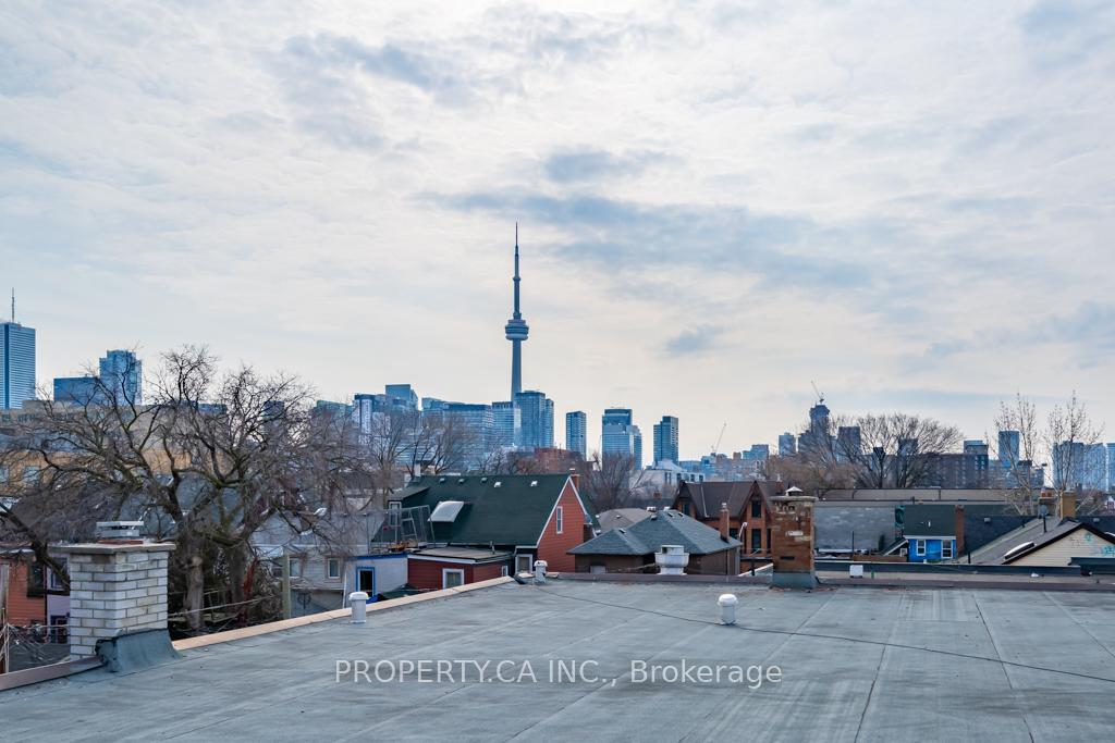 Photo 15 of Unit 2-3, 281 Augusta Avenue, Toronto, Kensington-Chinatown — HOMEH