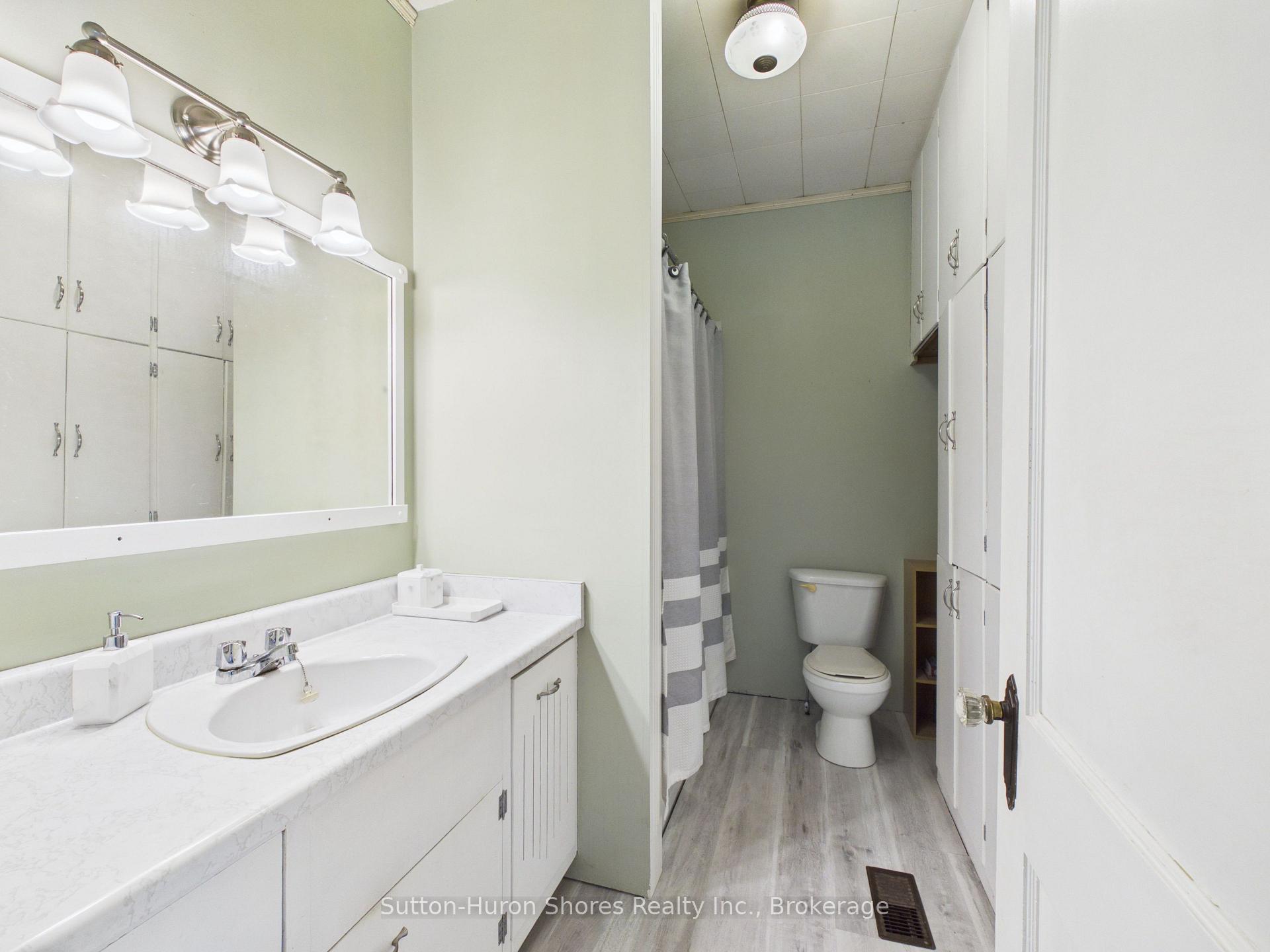 Photo 13 of 433 Goderich Street, Saugeen Shores — HOMEH