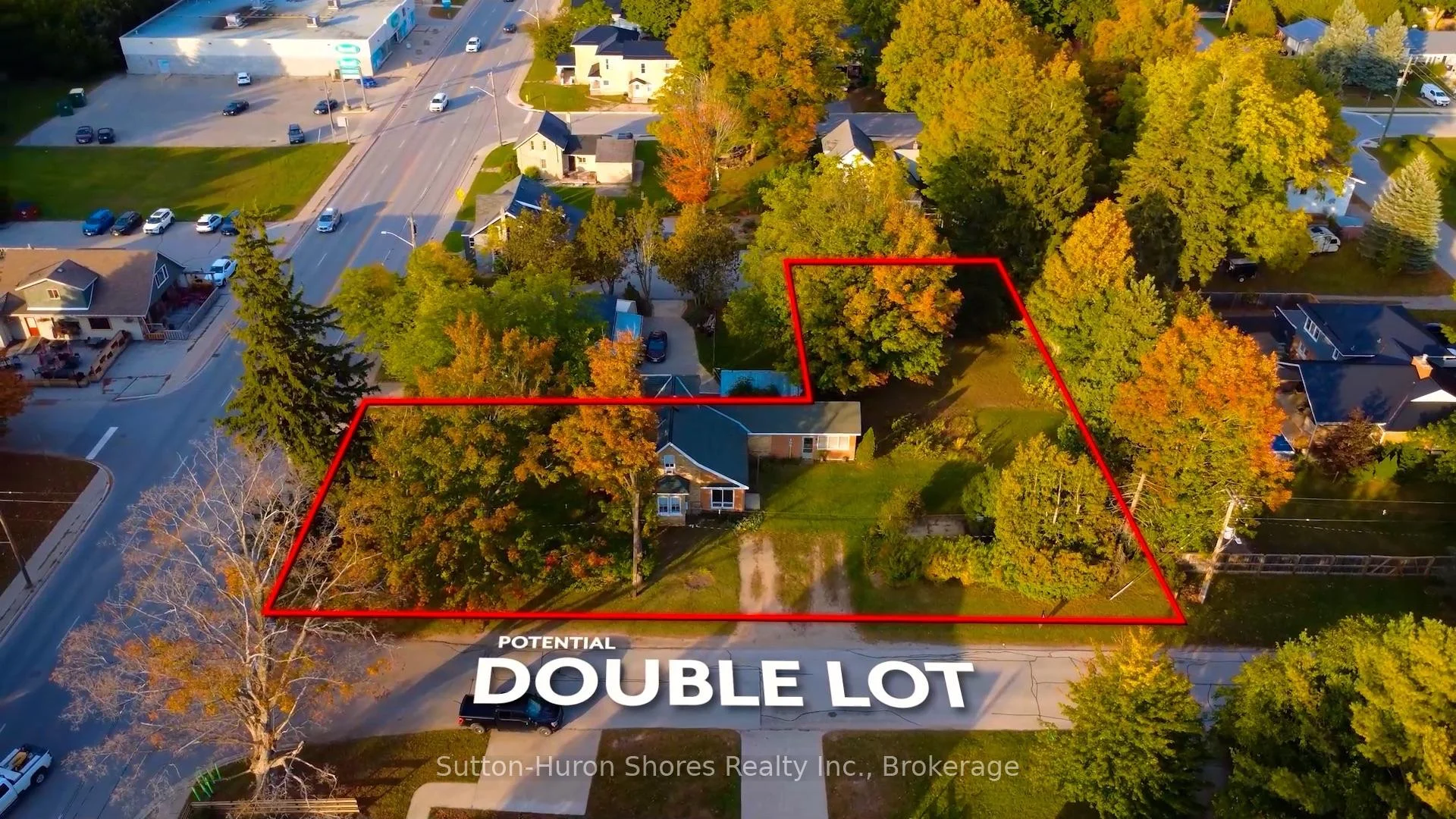 Photo 4 of 433 Goderich Street, Saugeen Shores — HOMEH