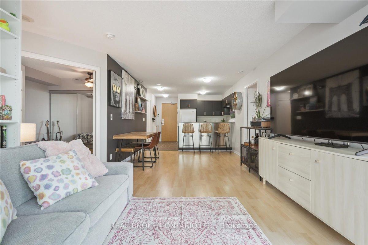 Photo 14 of Unit 608, 185 Legion Road N, Etobicoke, Mimico — HOMEH