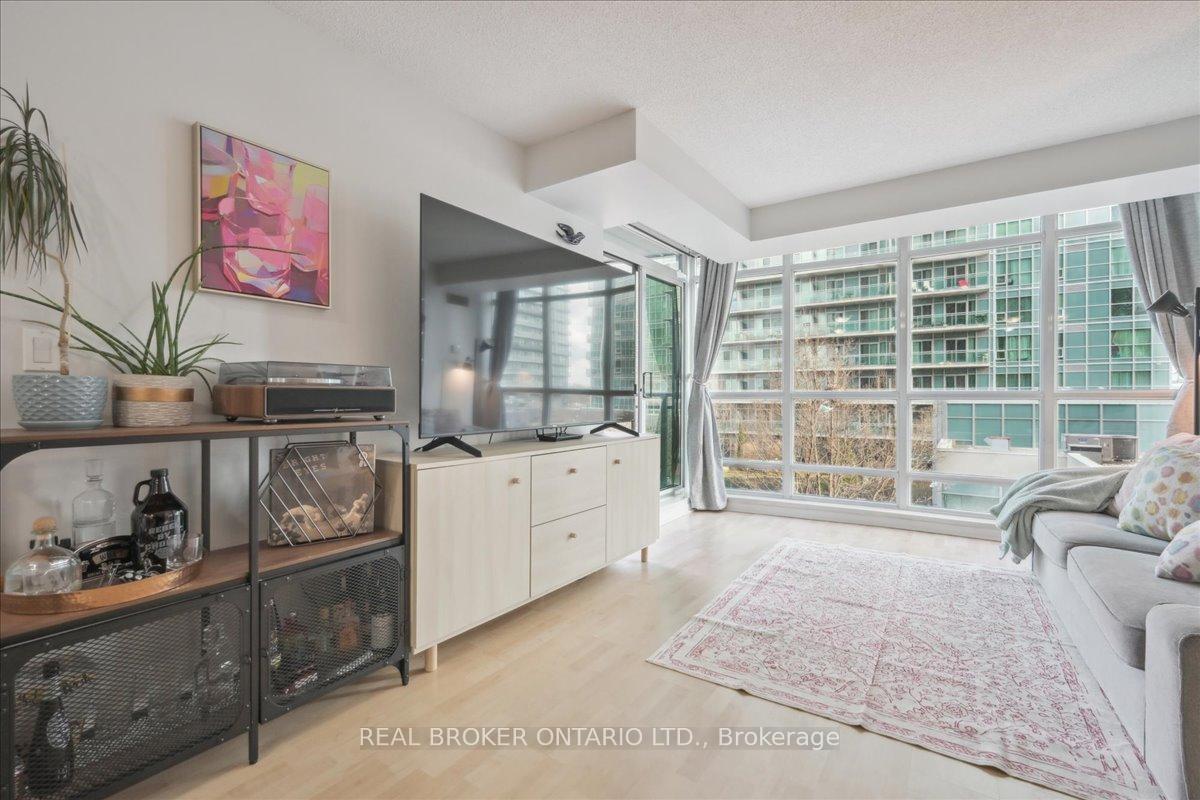 Photo 20 of Unit 608, 185 Legion Road N, Etobicoke, Mimico — HOMEH