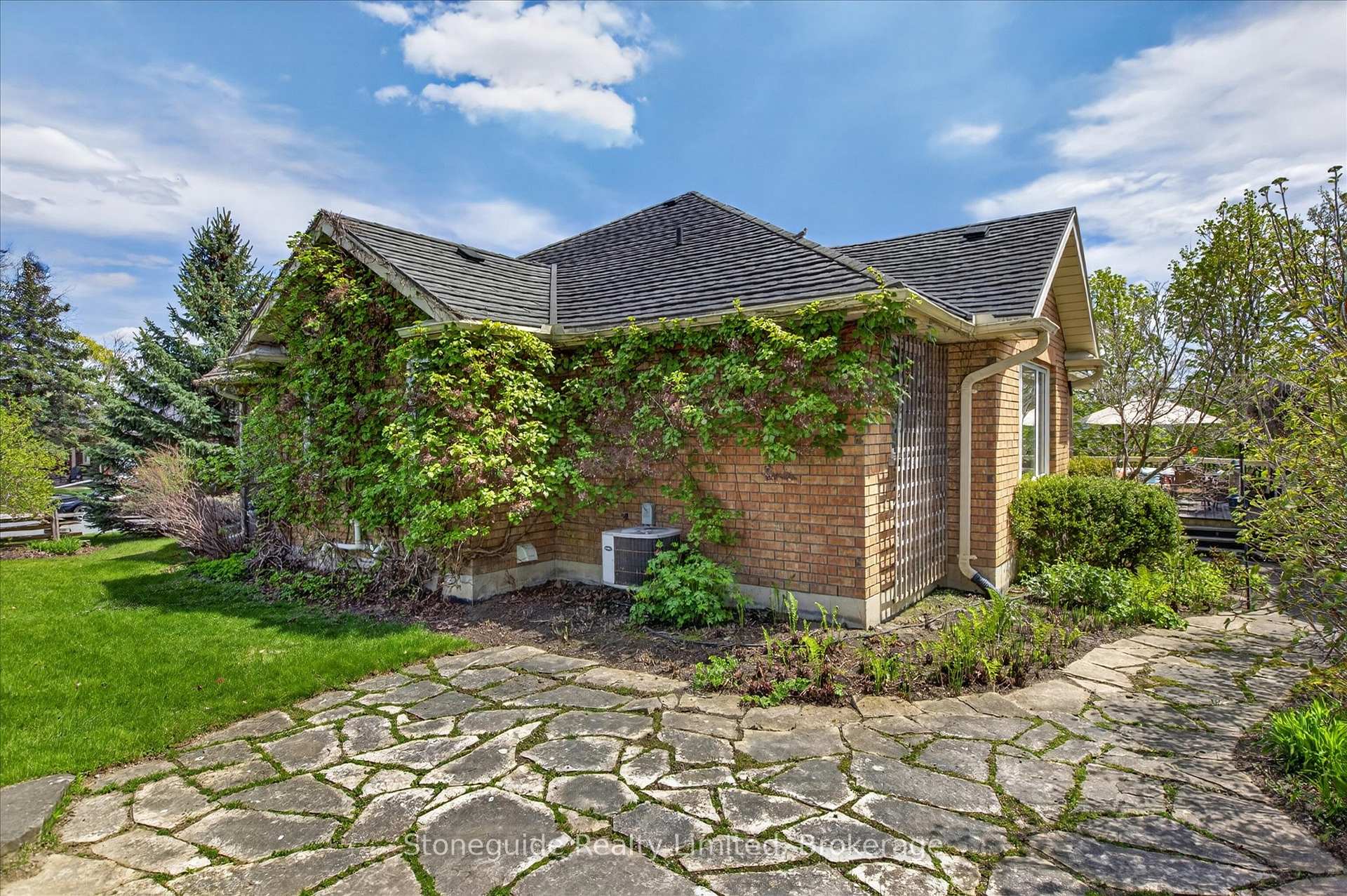 Photo 38 of 1580 College Park Drive, Peterborough, Otonabee Ward 1 — HOMEH