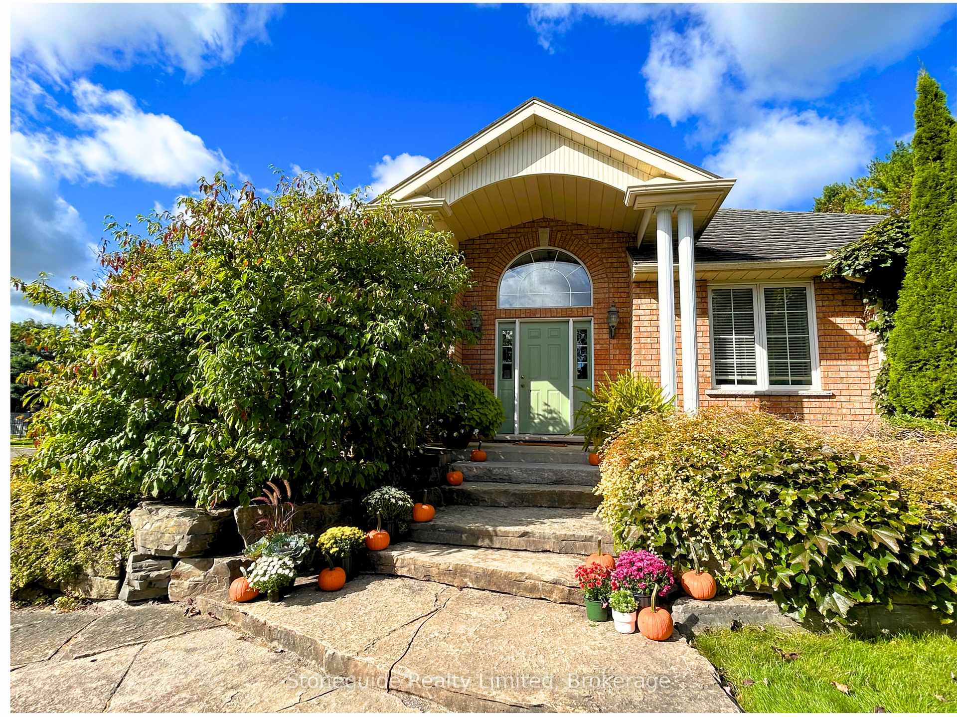 Photo 48 of 1580 College Park Drive, Peterborough, Otonabee Ward 1 — HOMEH