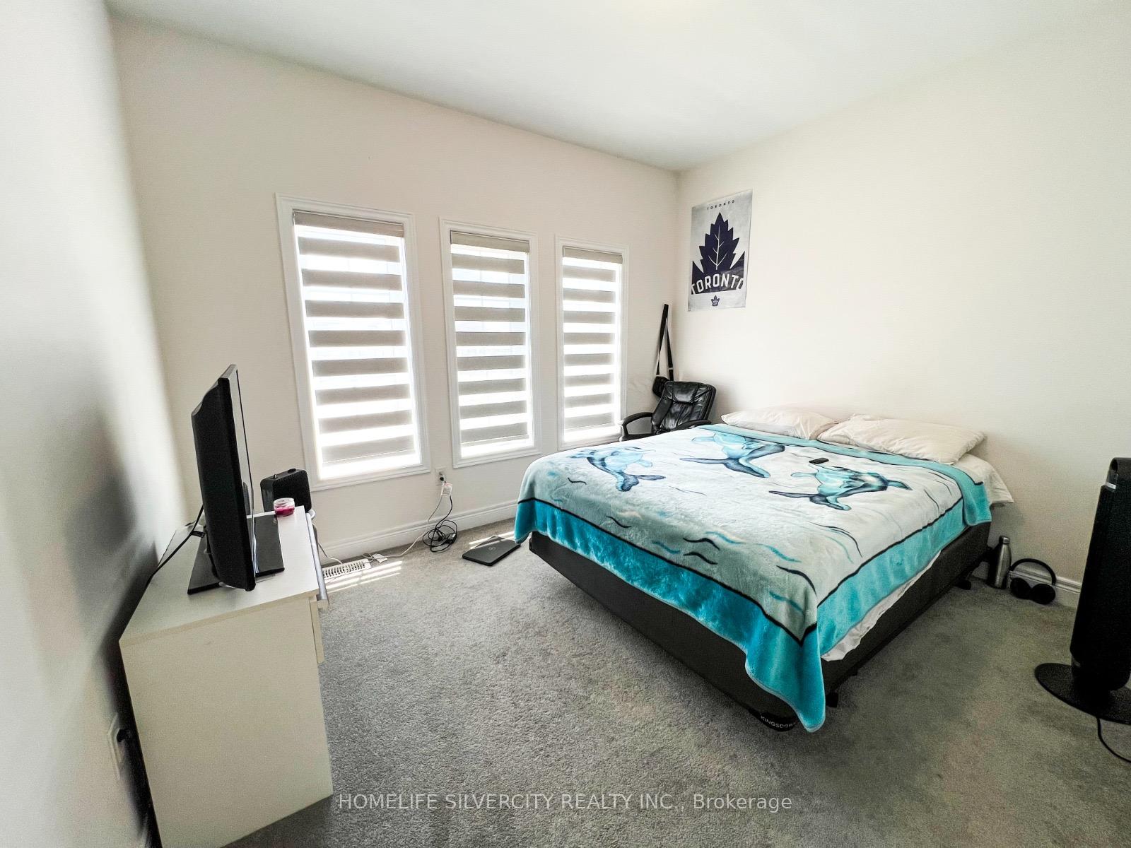 Photo 6 of 41 Michener Drive, Brampton, Sandringham-Wellington North — HOMEH