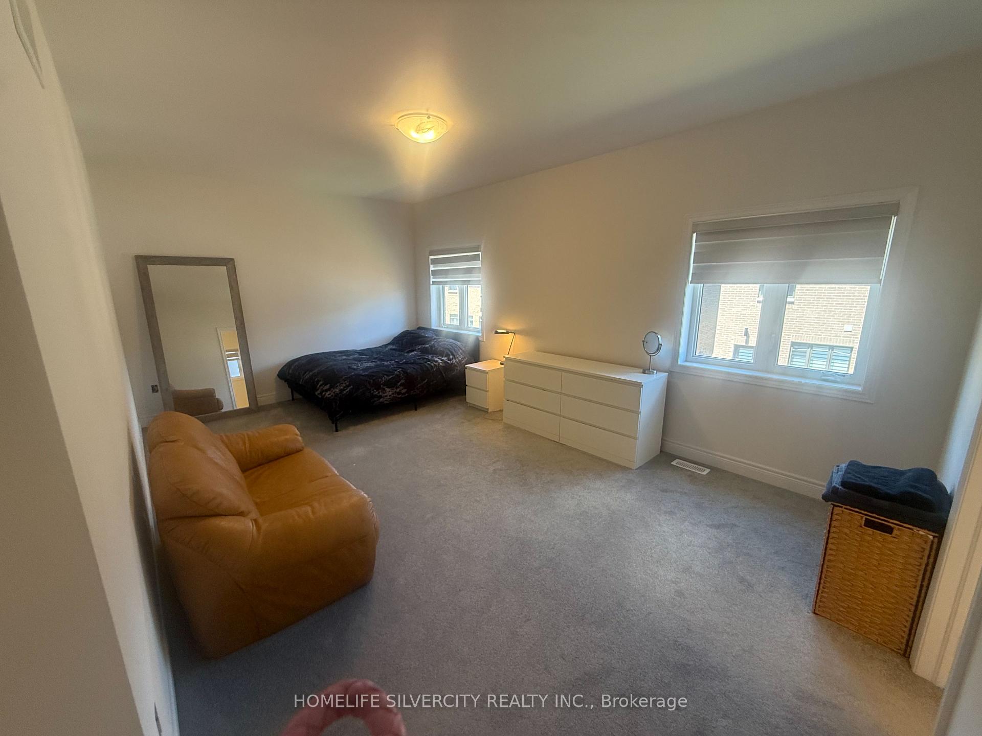Photo 8 of 41 Michener Drive, Brampton, Sandringham-Wellington North — HOMEH
