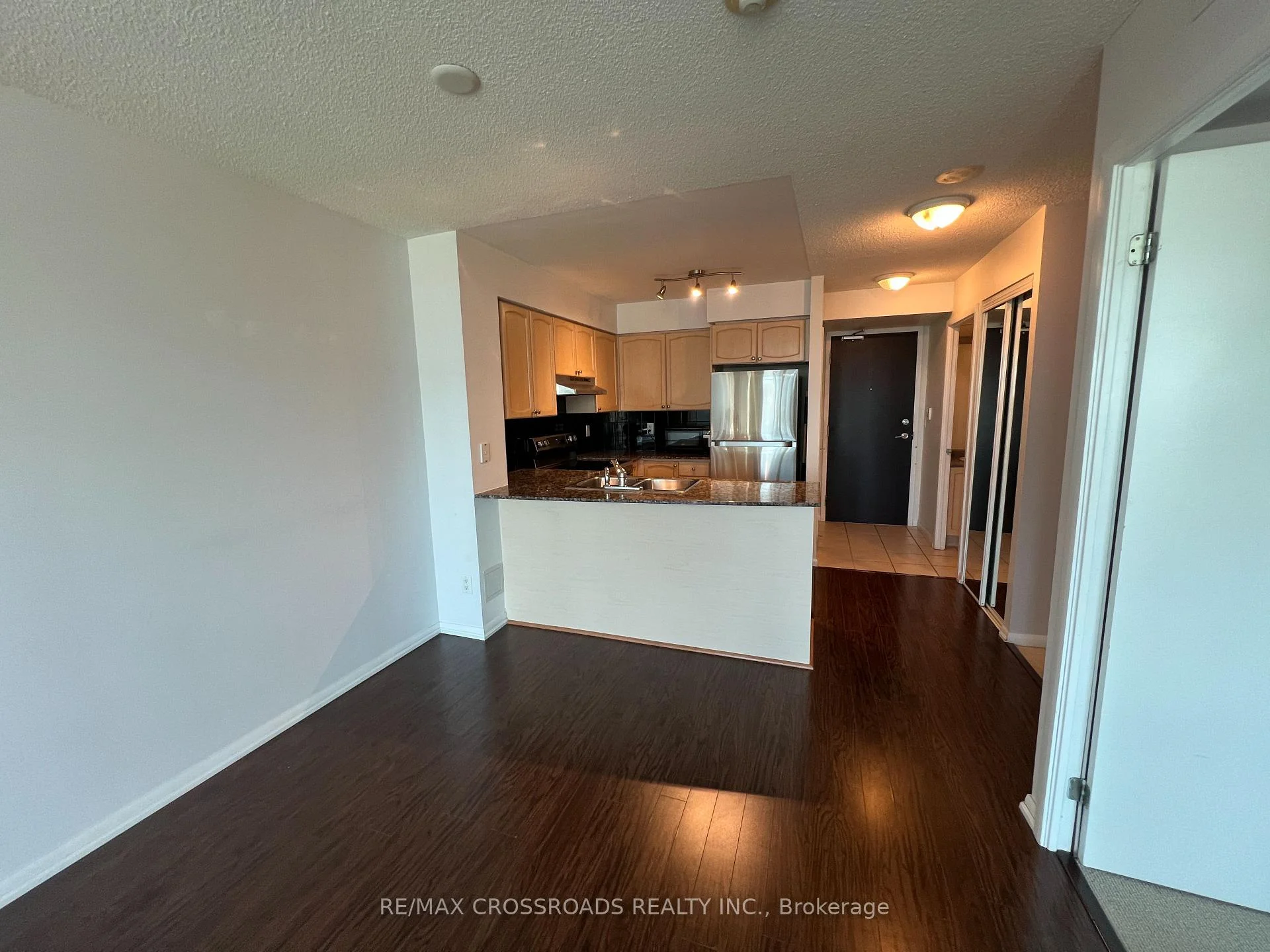 Photo 8 of Unit 1806, 231 Fort York Boulevard, Toronto, Niagara — HOMEH
