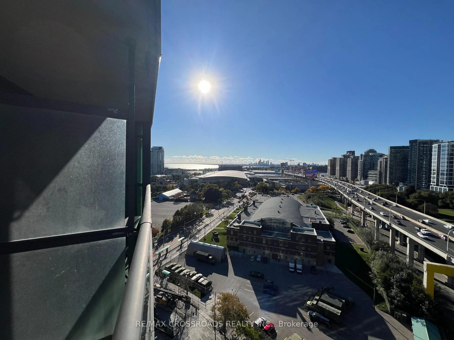 Photo 18 of Unit 1806, 231 Fort York Boulevard, Toronto, Niagara — HOMEH