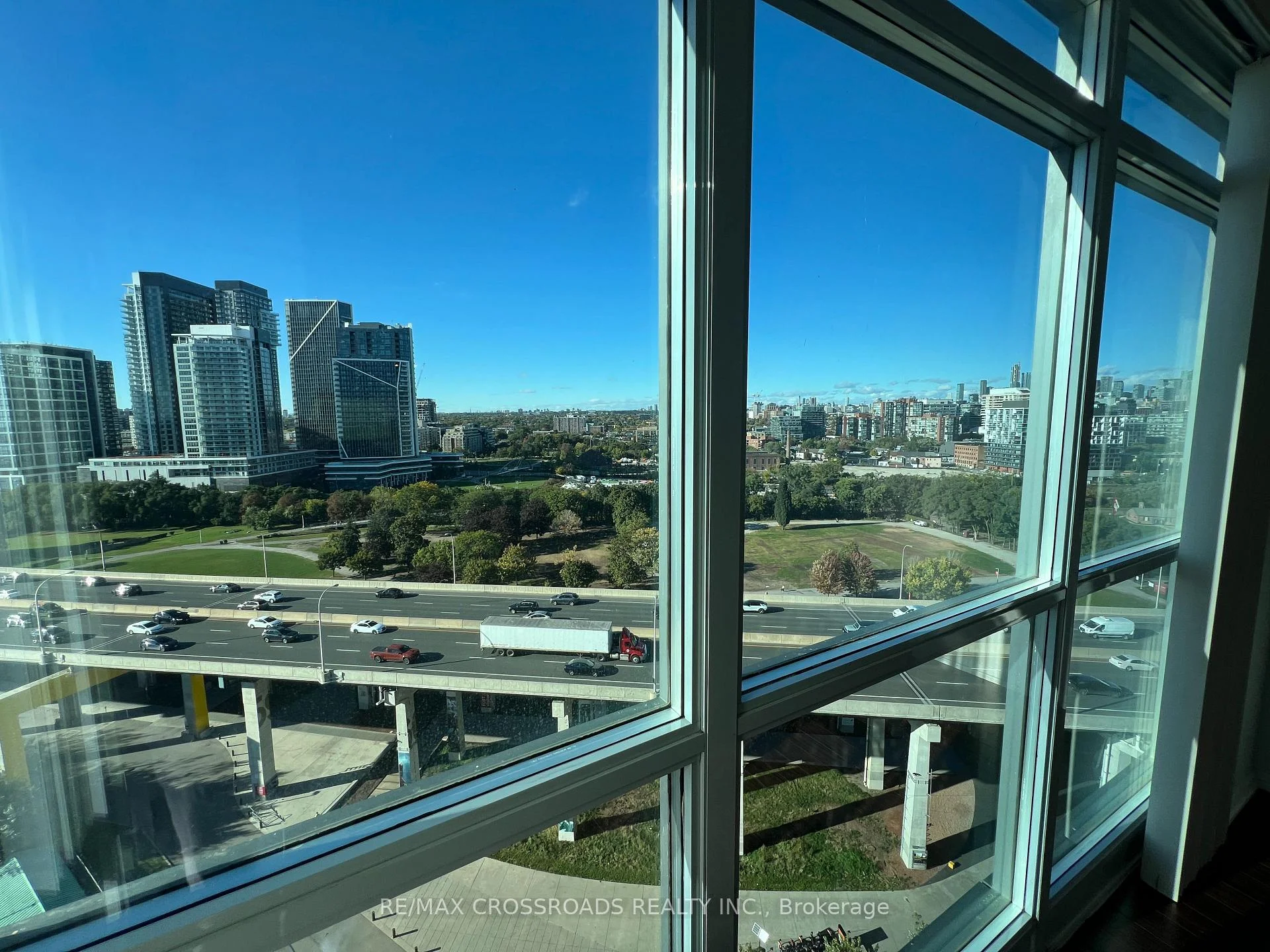 Photo 19 of Unit 1806, 231 Fort York Boulevard, Toronto, Niagara — HOMEH