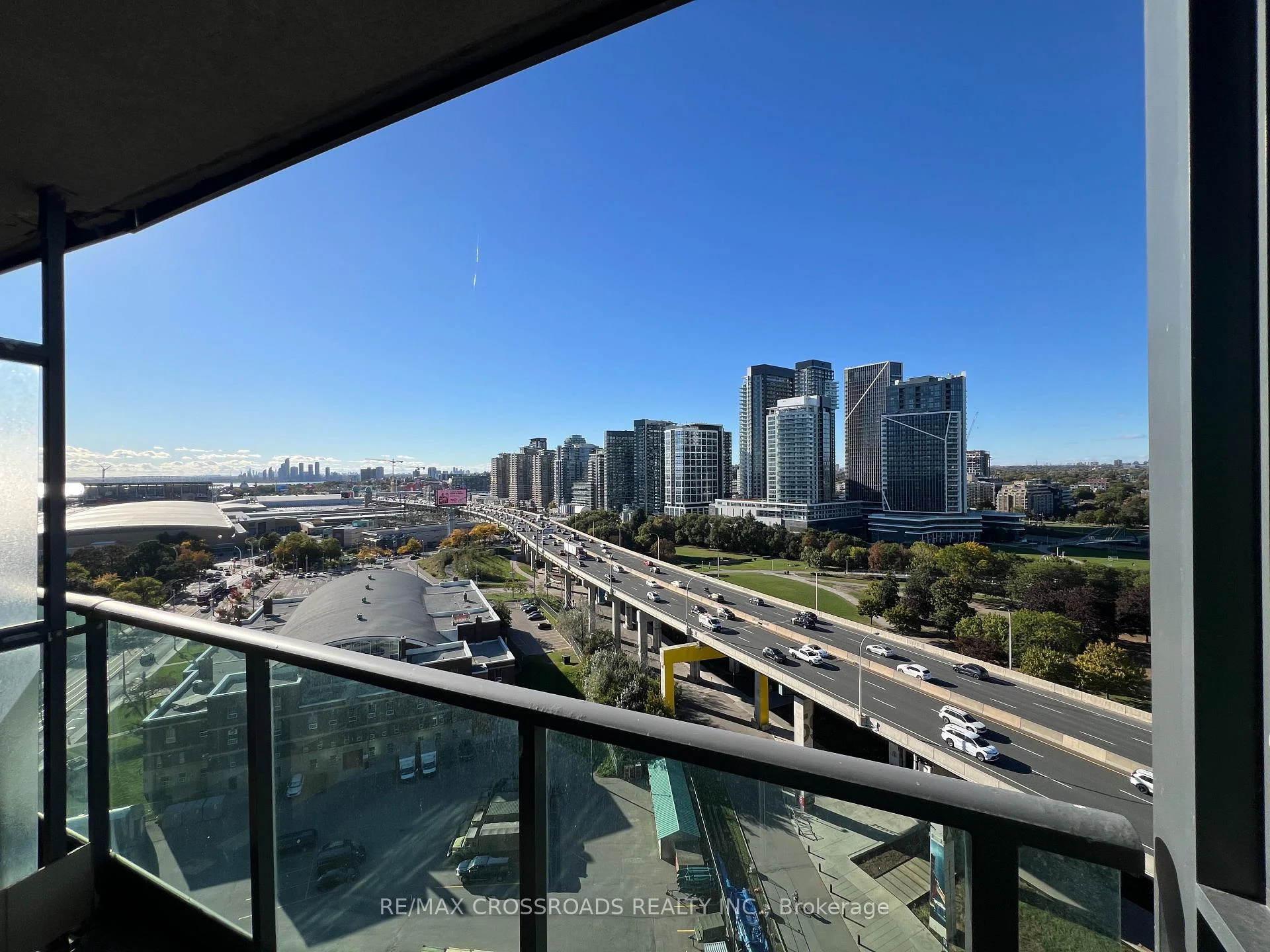 Photo 21 of Unit 1806, 231 Fort York Boulevard, Toronto, Niagara — HOMEH