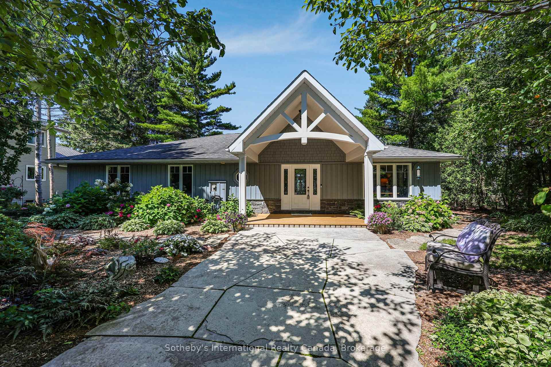 Photo 3 of 1036 River Road E, Wasaga Beach — HOMEH